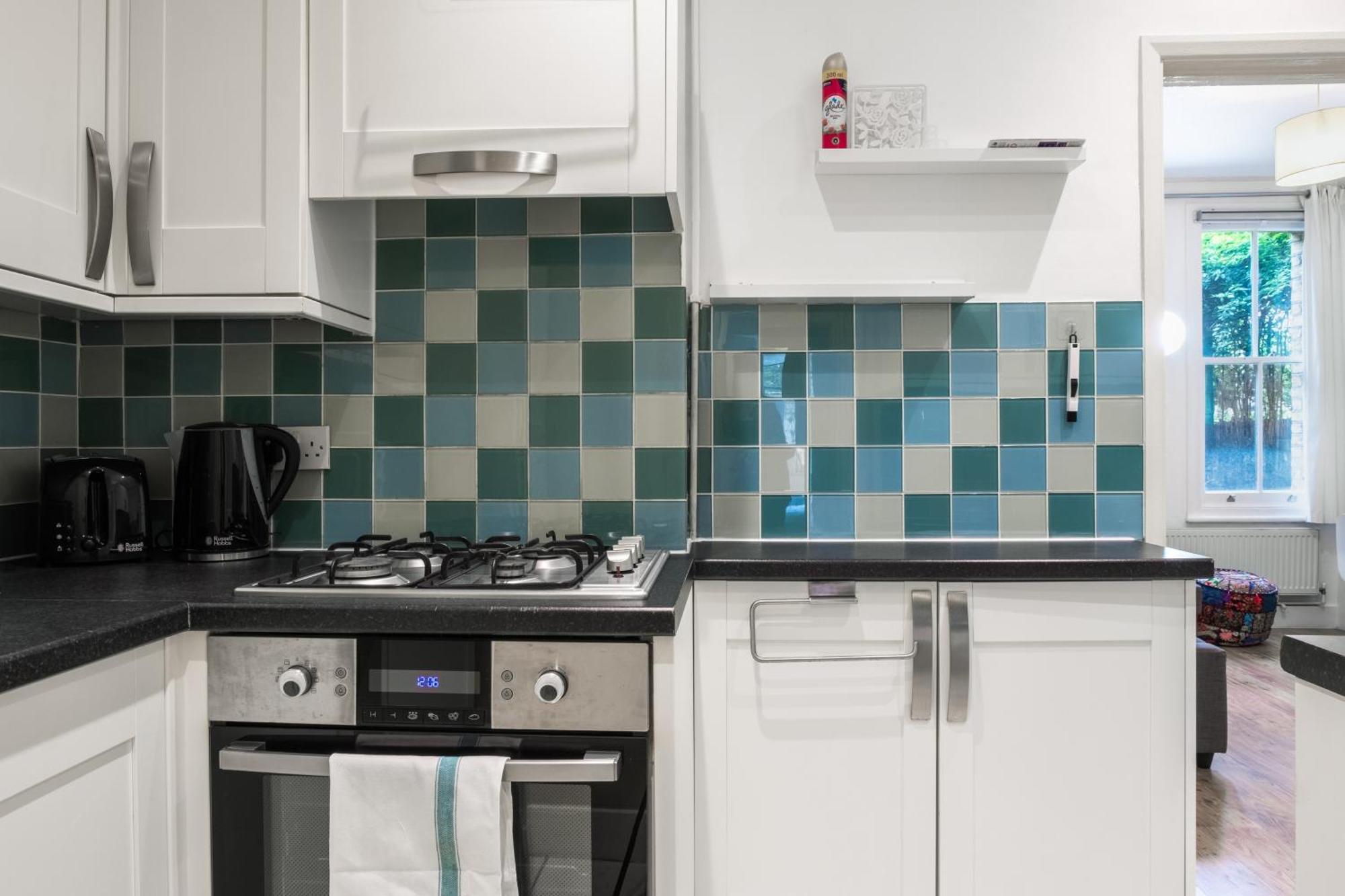 Apartment Well-connected 2bd Flat In Elephant & Castle