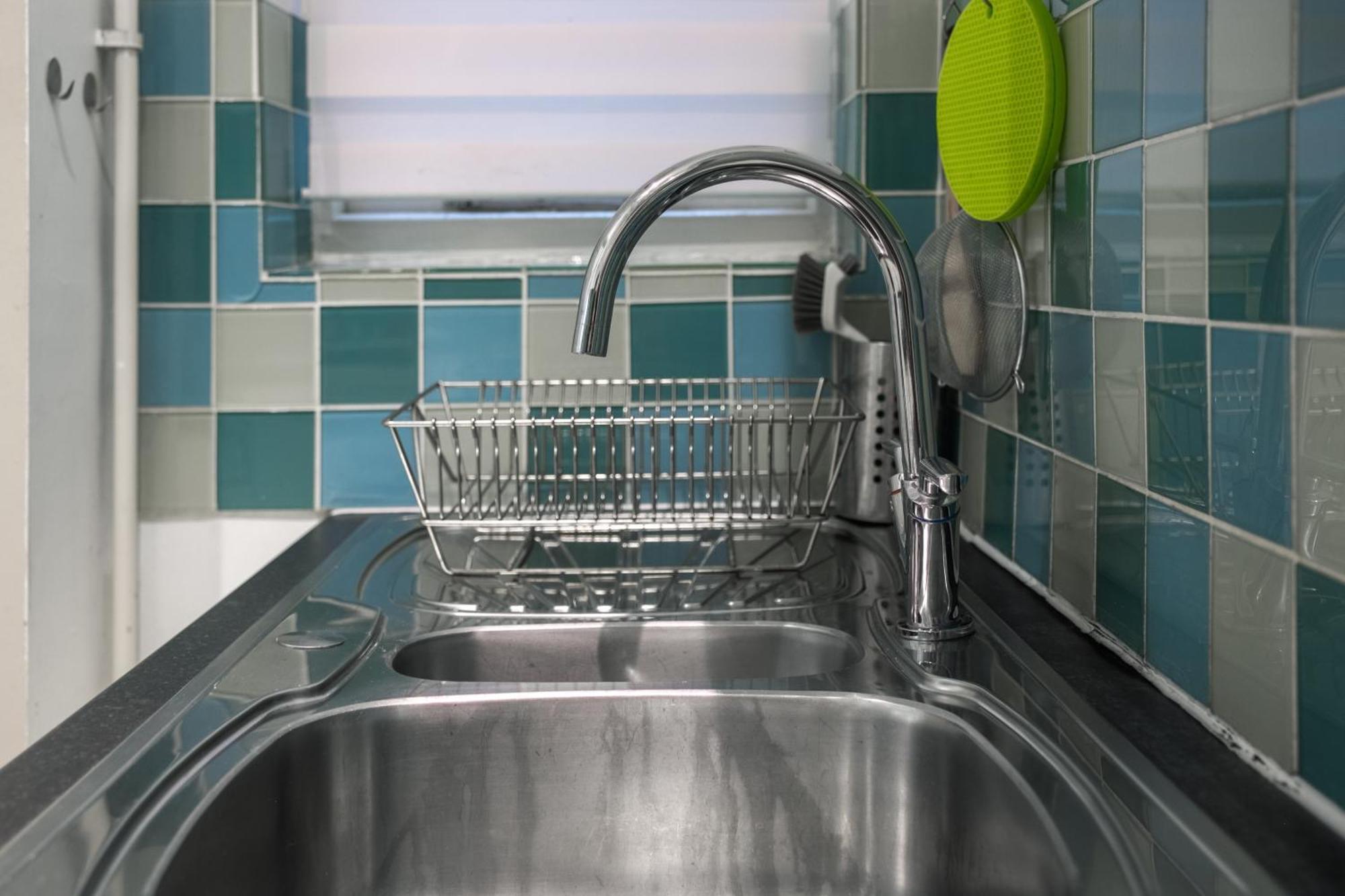 Apartment Well-connected 2bd Flat In Elephant & Castle London