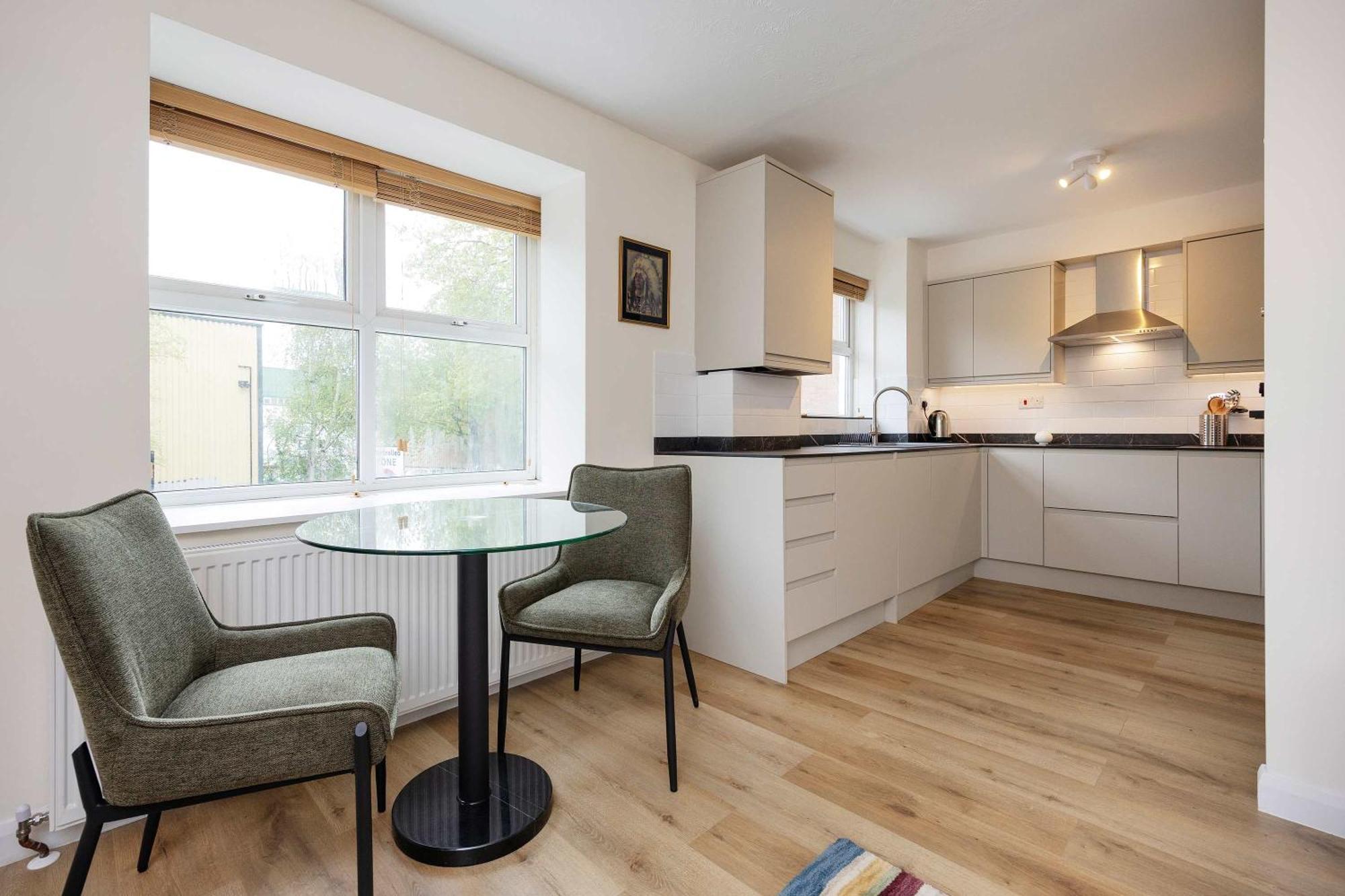 Veeve - The Camden Canal Apartment
