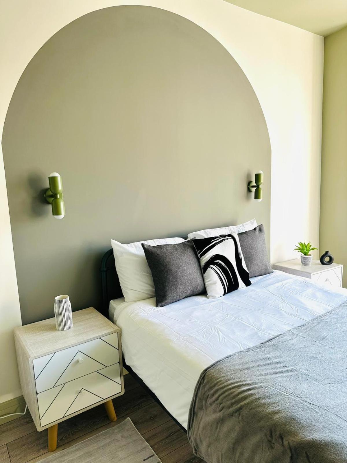 The Gray House - No 76 - Boutique Experience * London