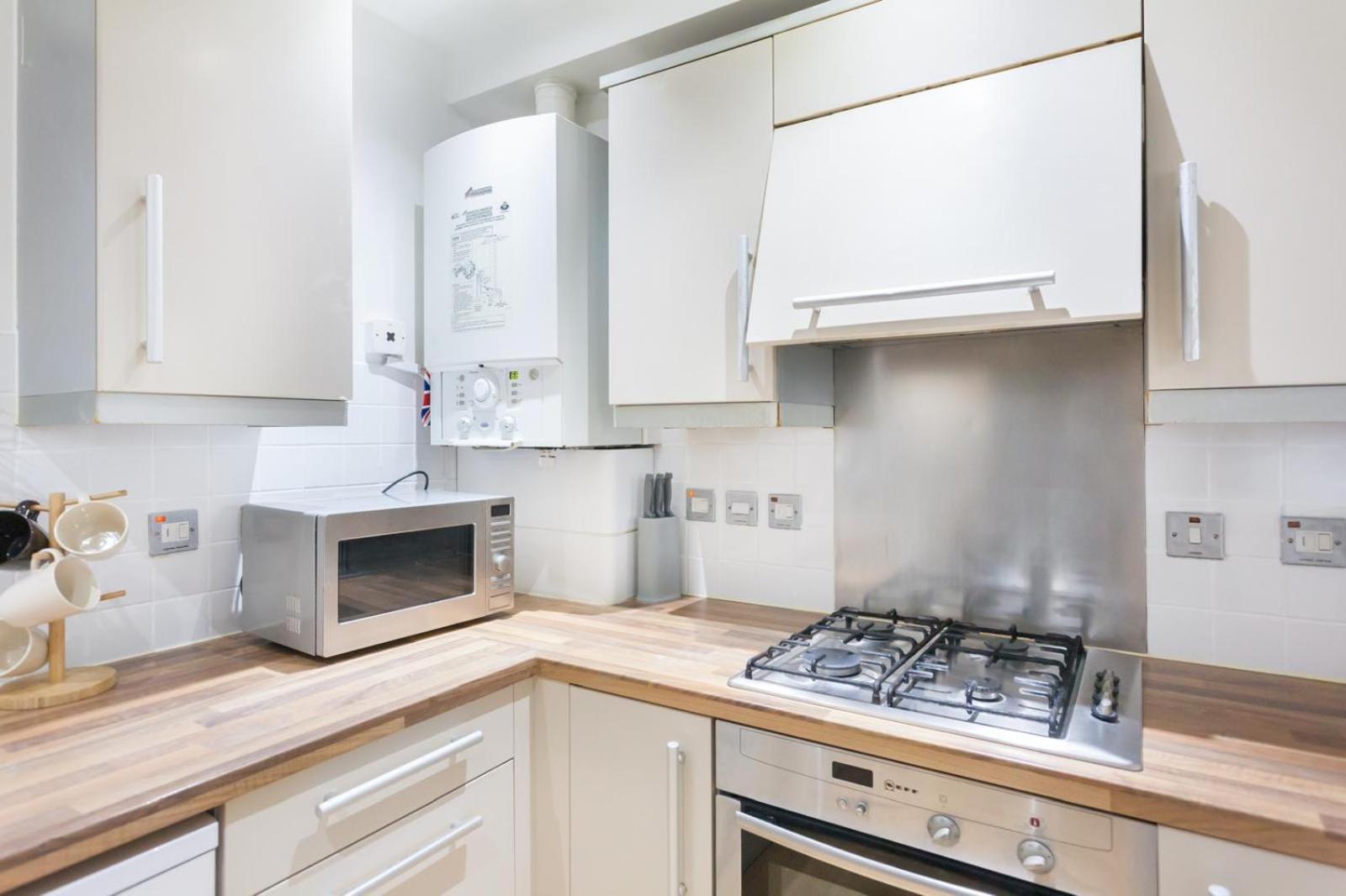 Cozy 2 Bedroom Near Tower Bridge * London