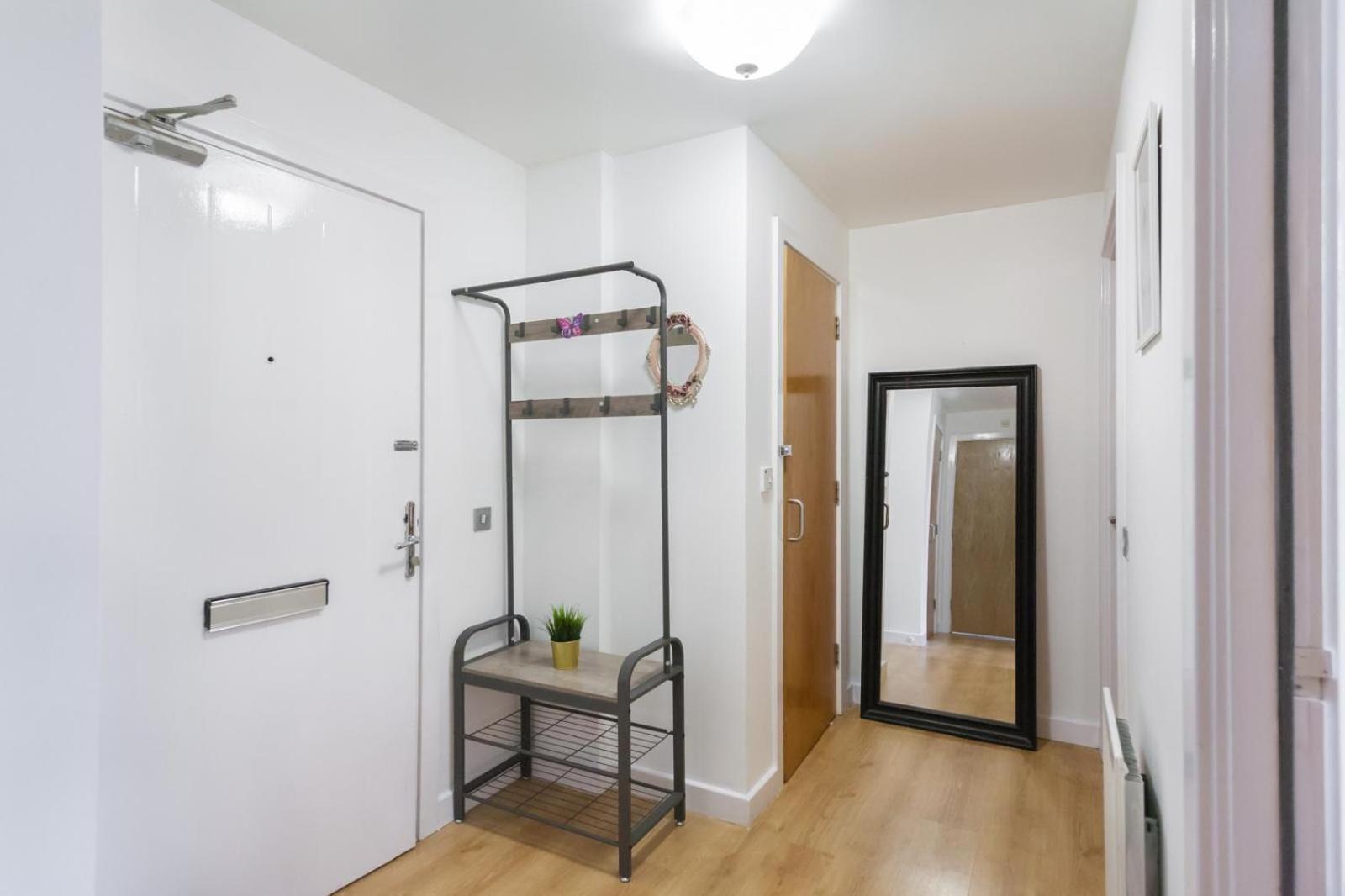 Cozy 2 Bedroom Near Tower Bridge *