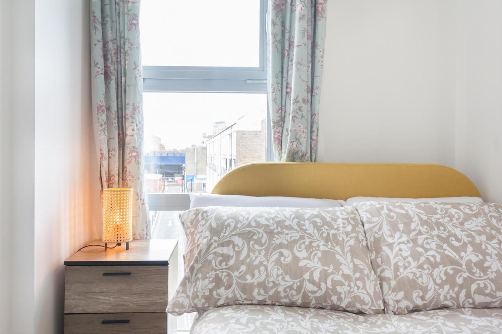 Cozy 2 Bedroom Near Tower Bridge Apartment