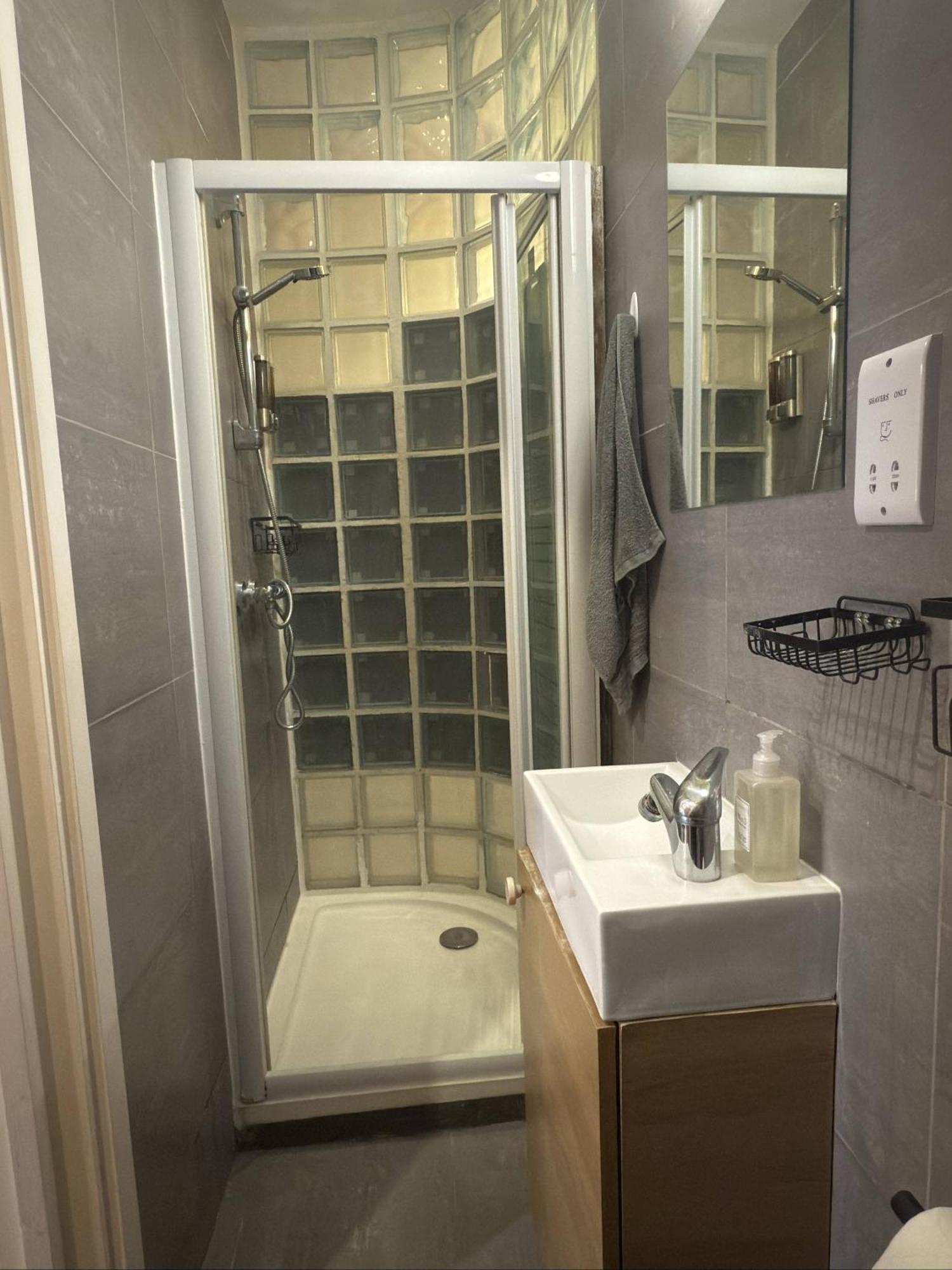Homestay Large Ensuite Near Camden London