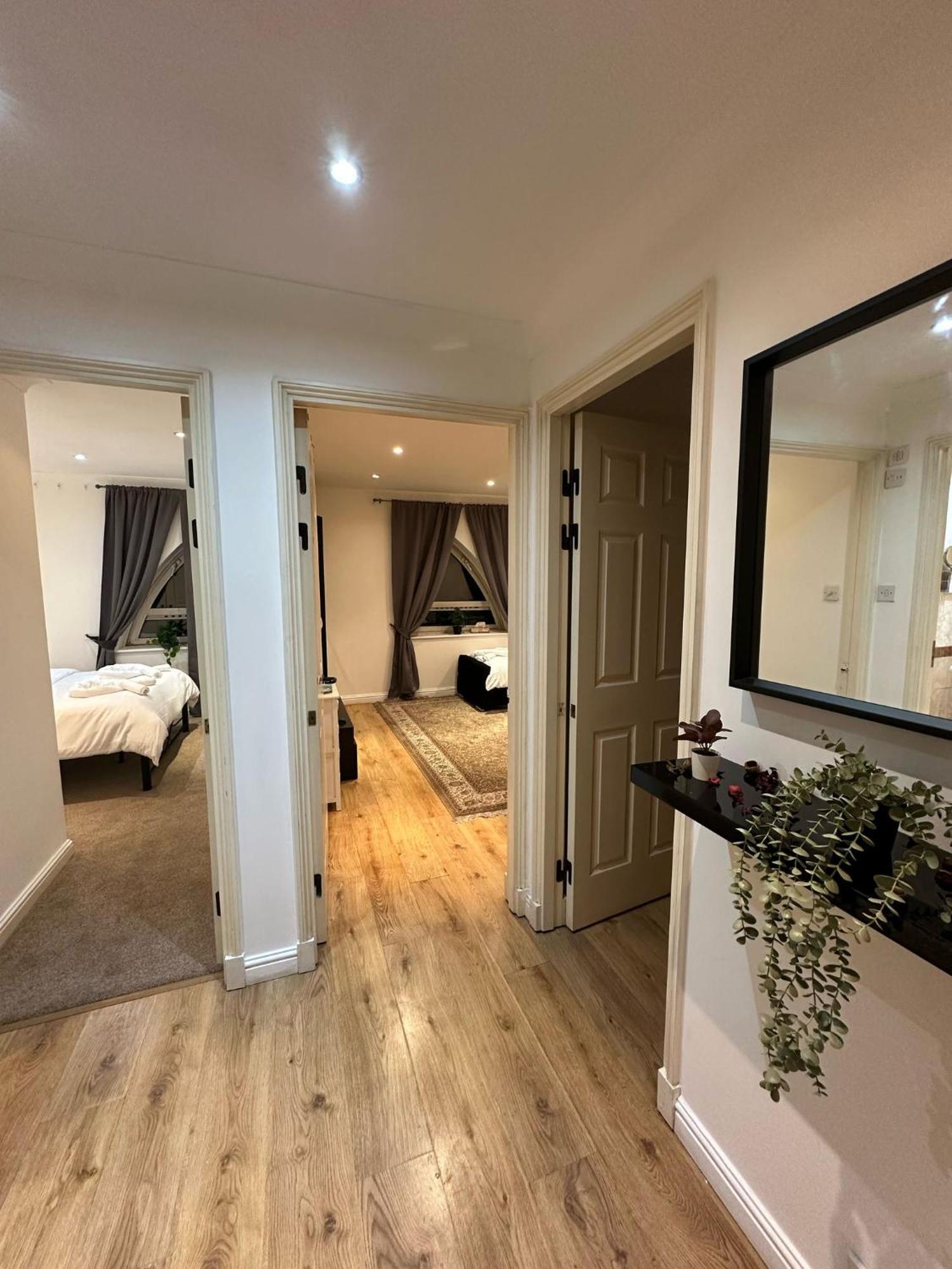 1 Bedroom With Security 24