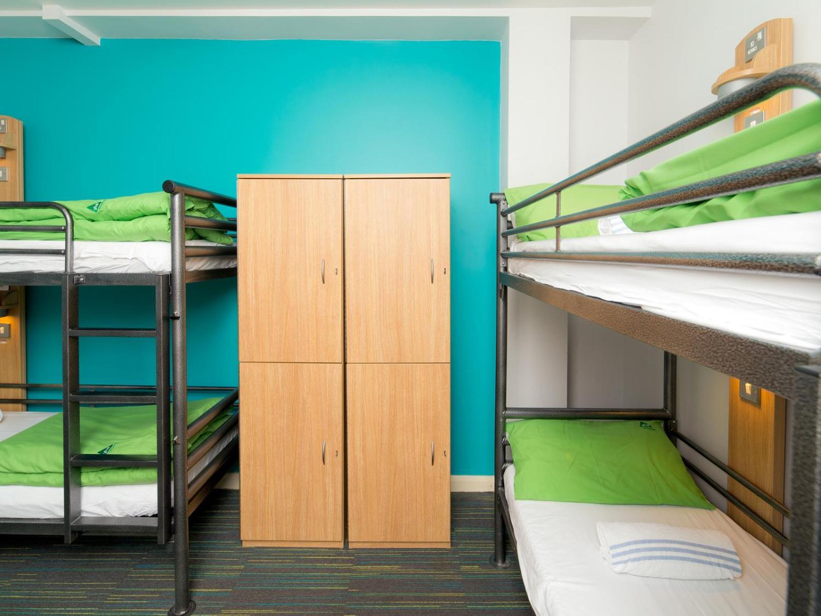 Yha Oxford Street * London
