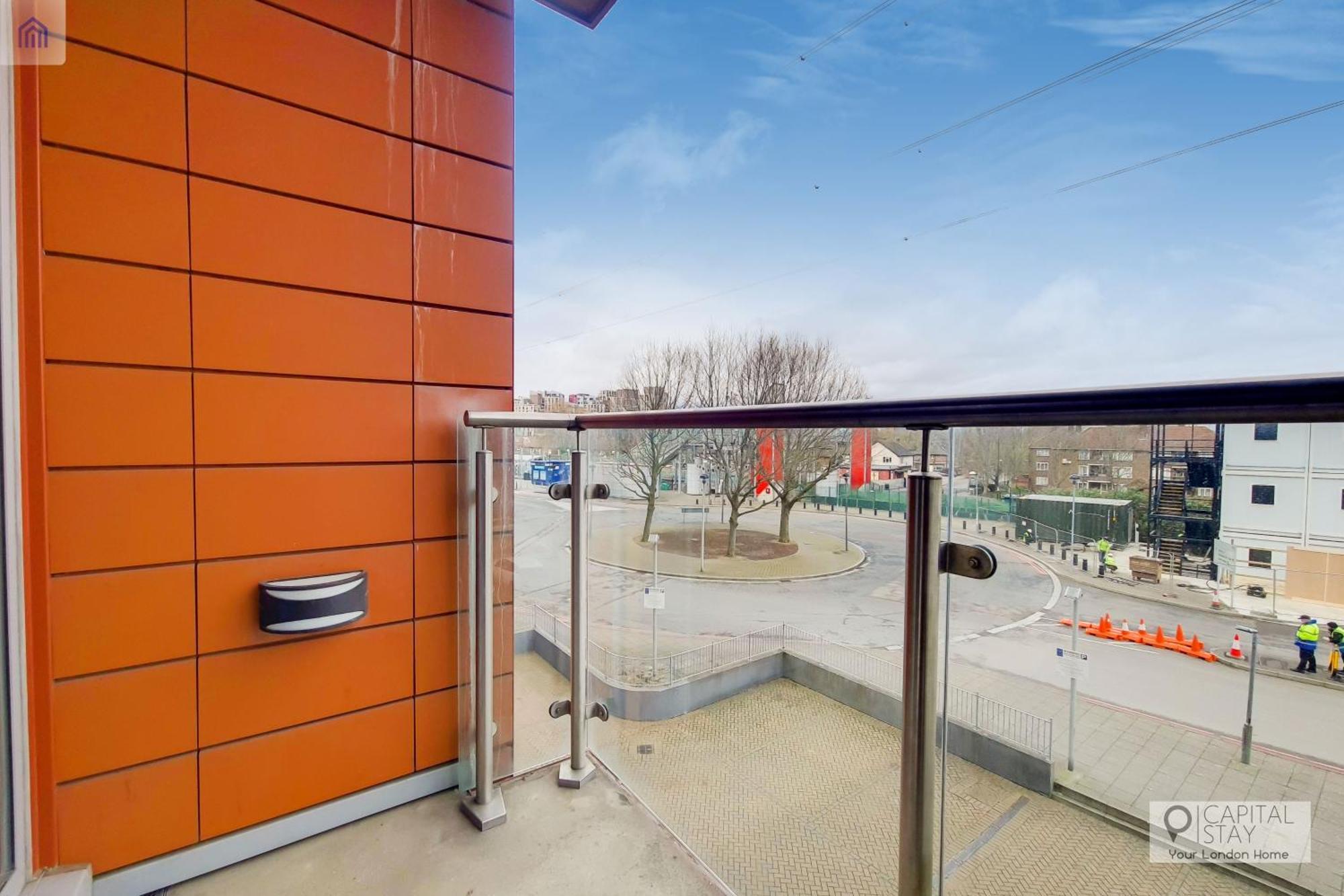 Fully Serviced Two Bed By Excel & O2 Apartamento