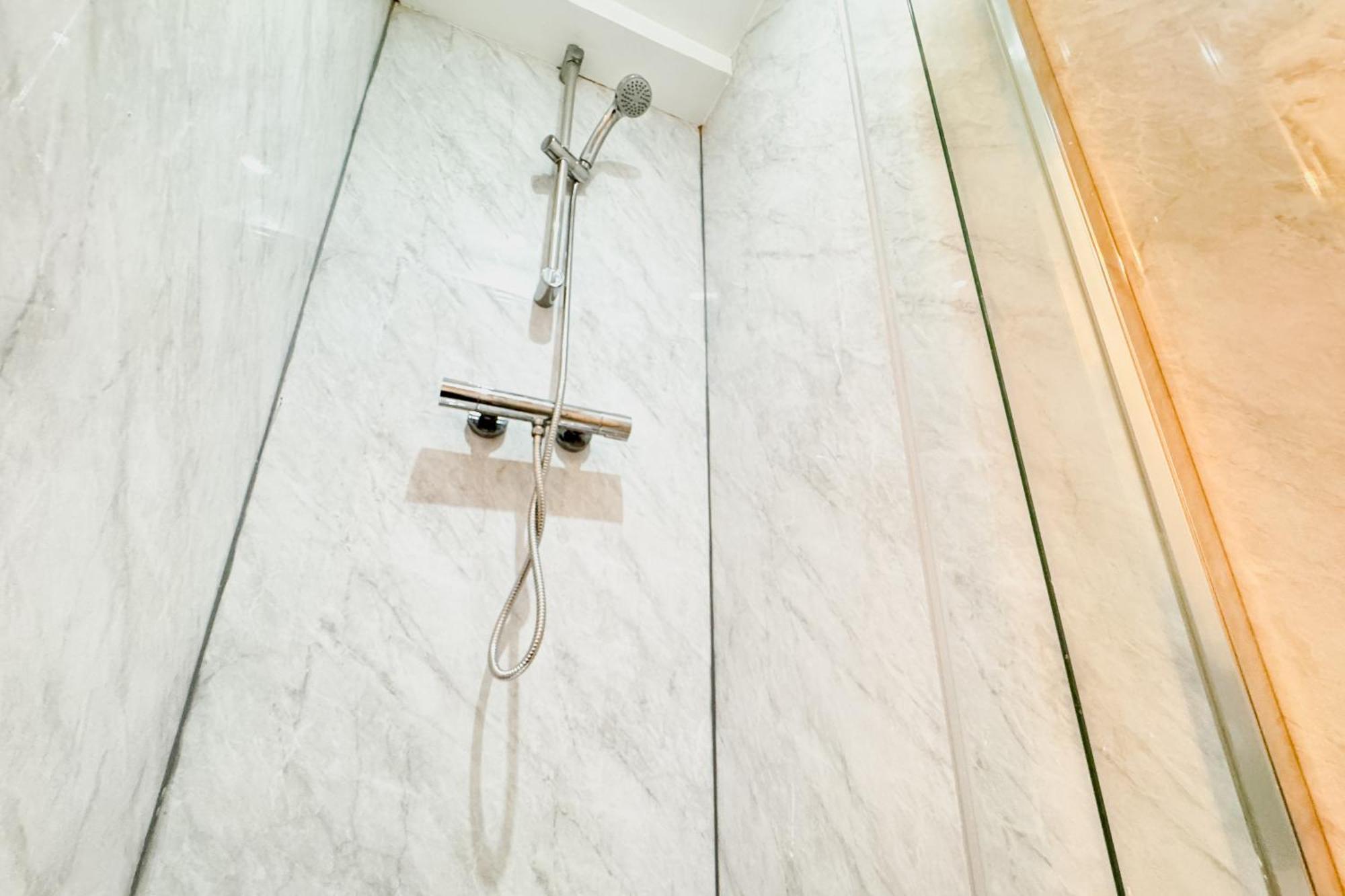 Camberwell Manor Apartment London