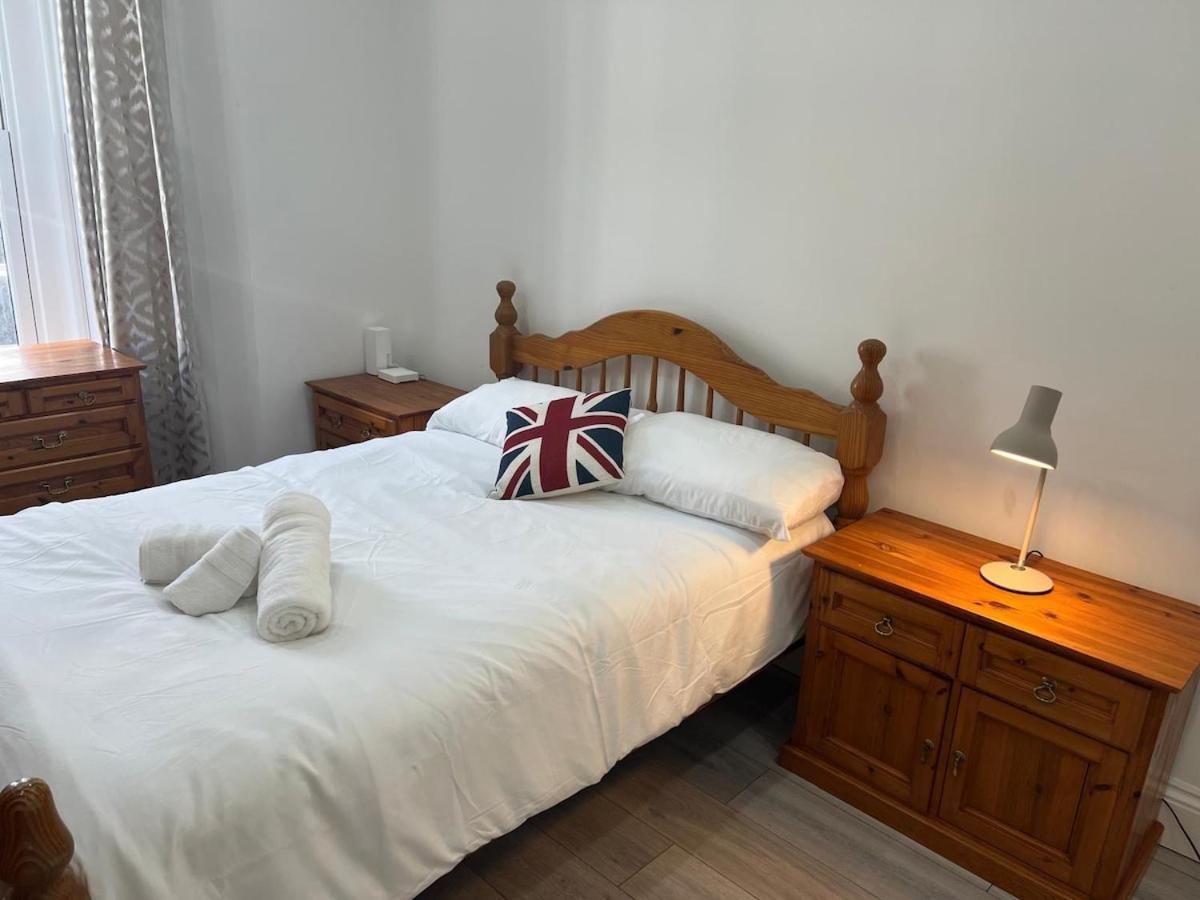Graveney House -sleeps 8 - Zone 3 London