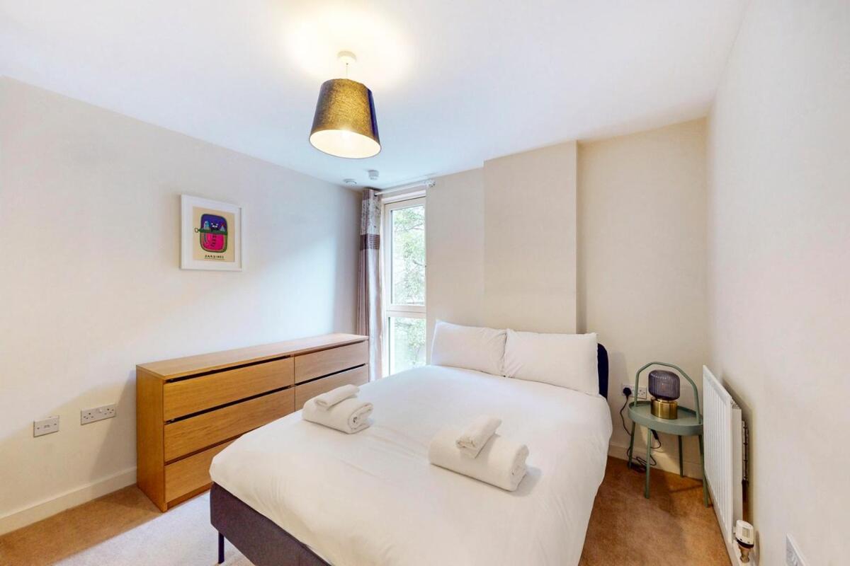 Stylish 2br Flat Walking Distance To Shoreditch Apartment