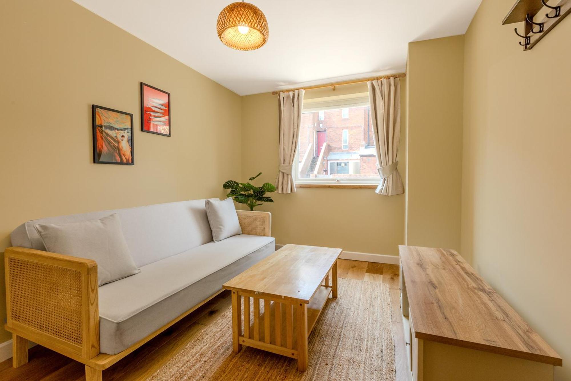 Stylish 3br By Clapham Common With Parking