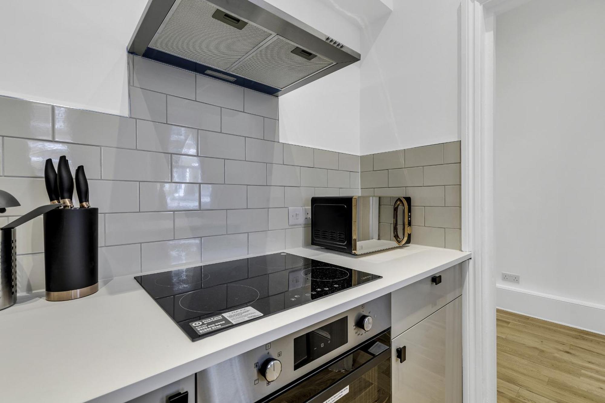 Paddington Ii - 1-bedroom Flat With Sofa Bed Apartment London