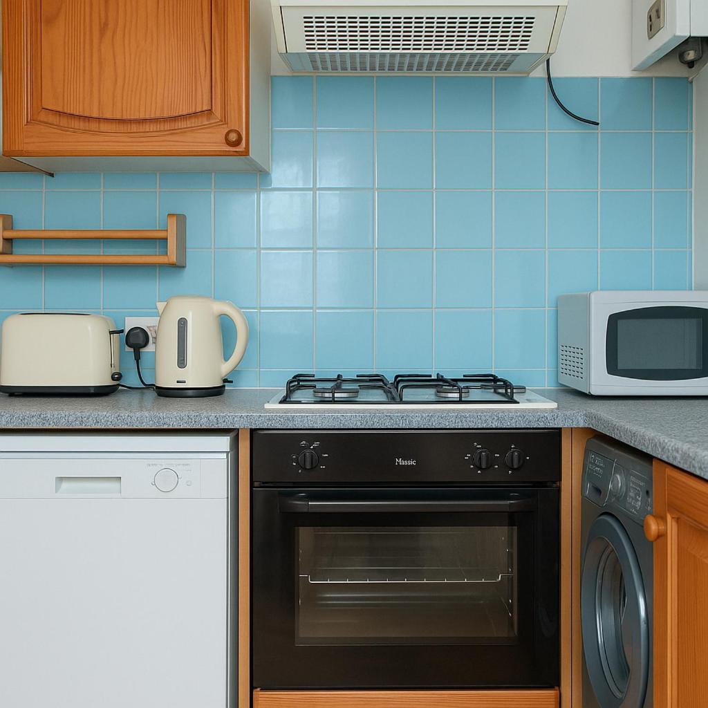 Apartment Large Flat In Quiet Area Near Seven Sisters