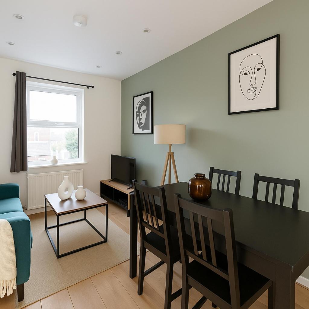 Large Flat In Quiet Area Near Seven Sisters Apartment *