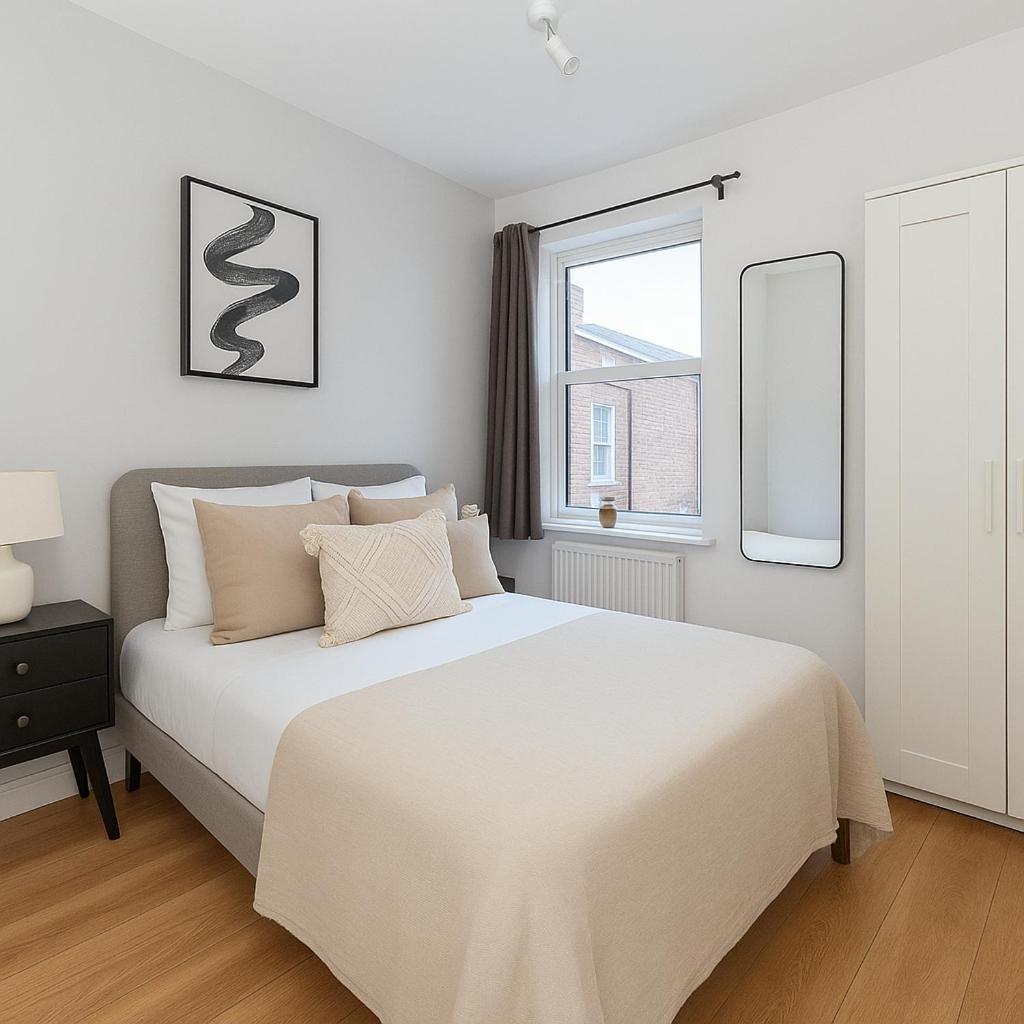 Large Flat In Quiet Area Near Seven Sisters
