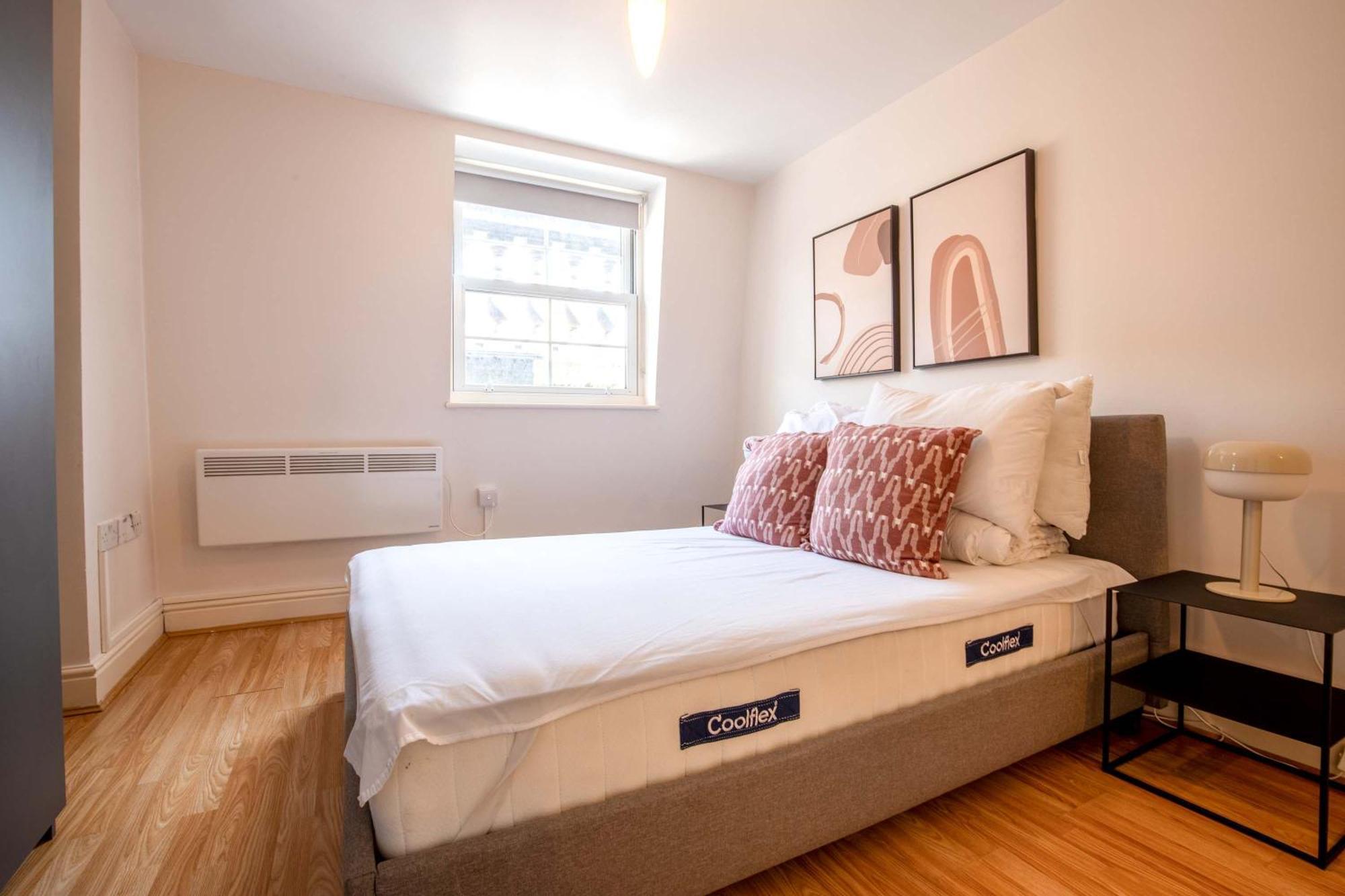 Londwell Earls Court Boutique * London