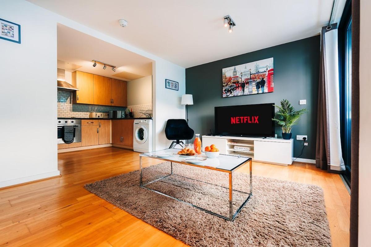Trendy In Arsenal Apartment *