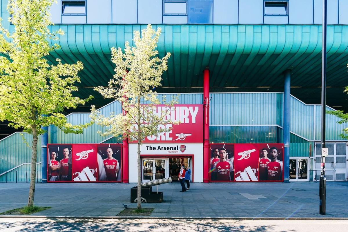 Trendy In Arsenal * London