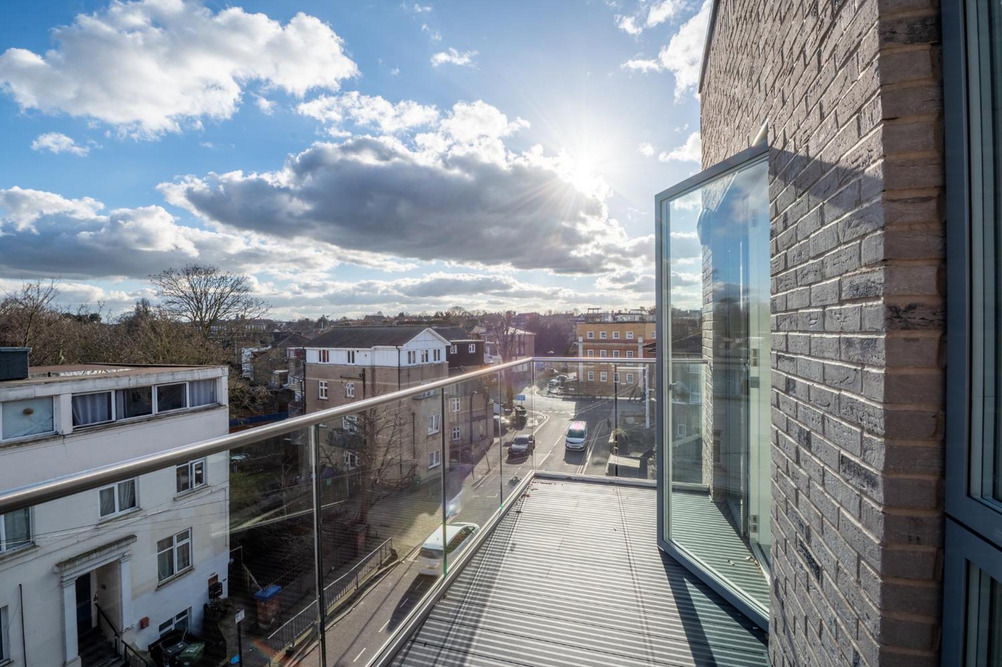 Vesto Lewisham Apartment