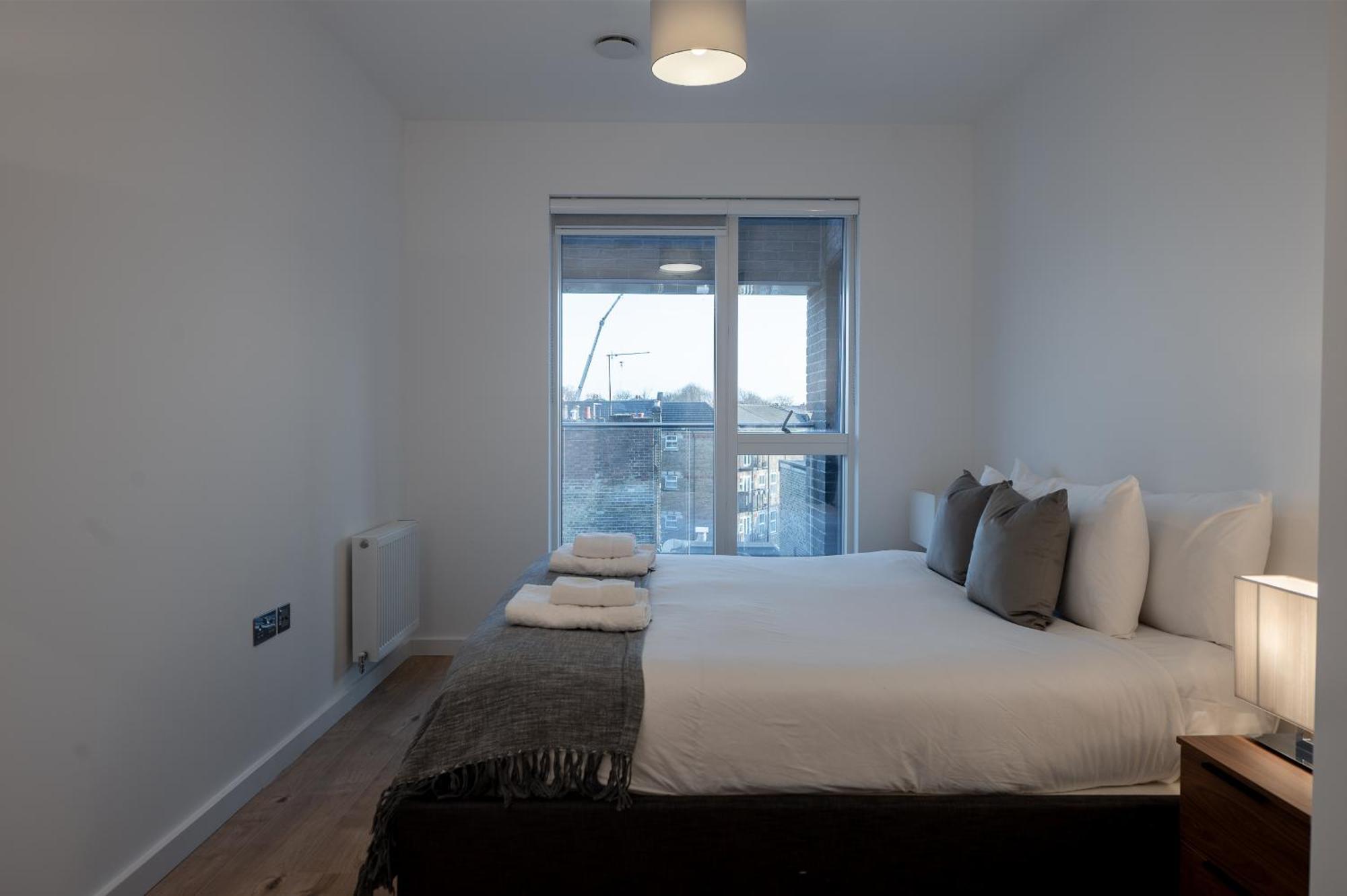 Vesto Lewisham