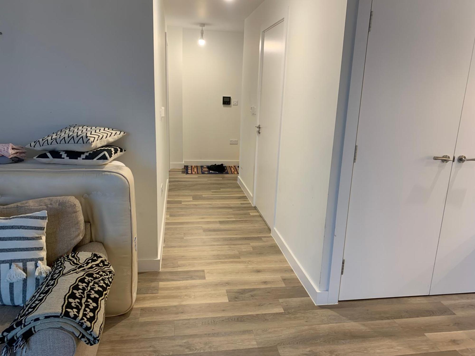 1 Bed Flat To Yourself * London