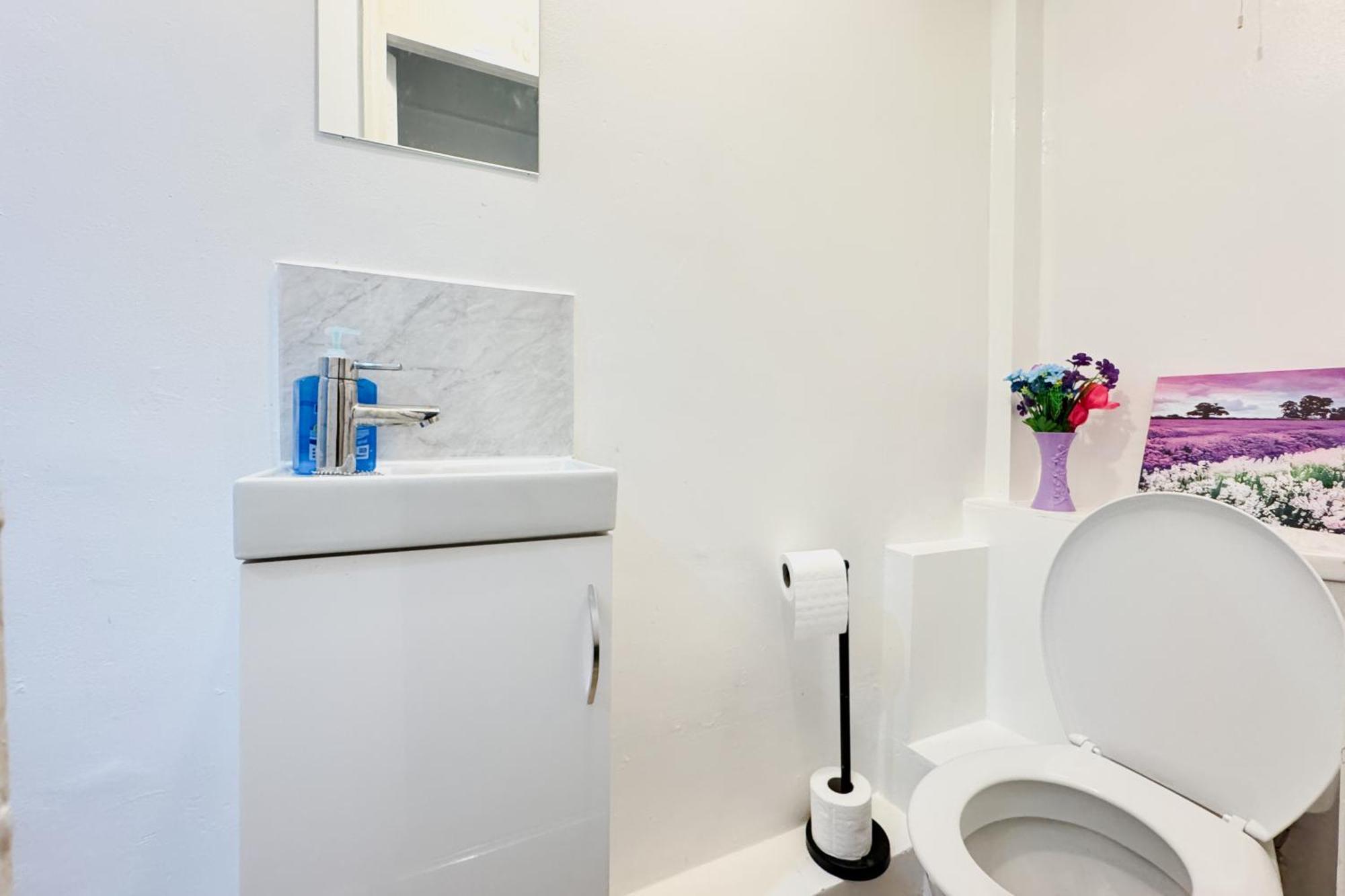Camberwell Love hotel London