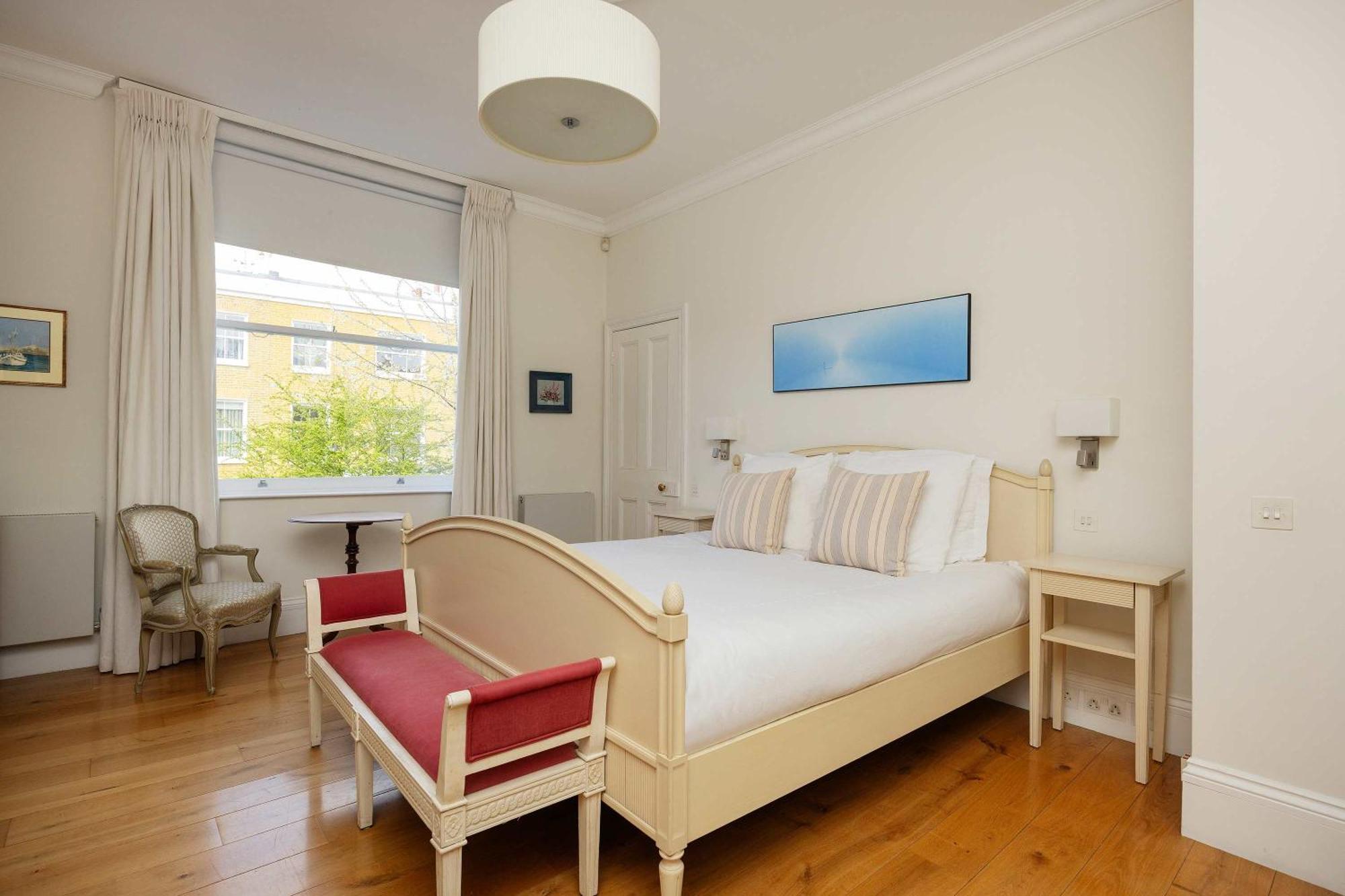 Veeve - The Kensington Townhouse London