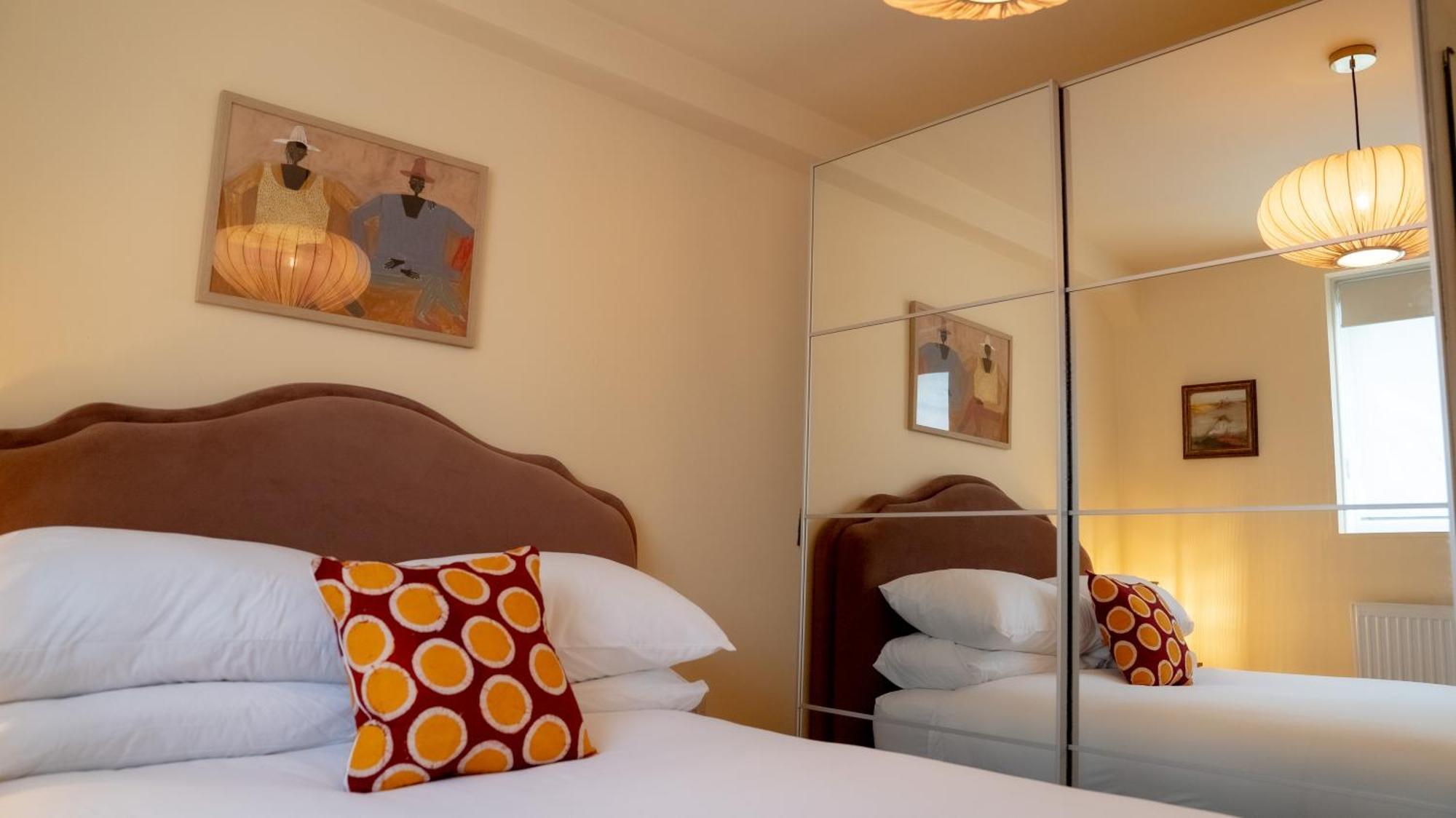 Camelot Farringdon Apartment