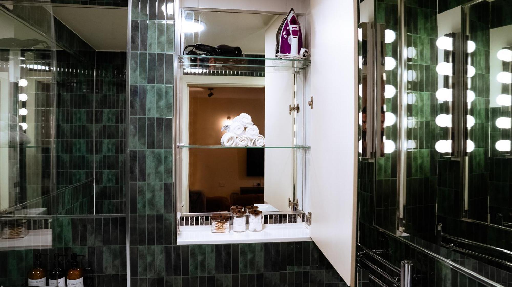 Camelot Farringdon Apartment *
