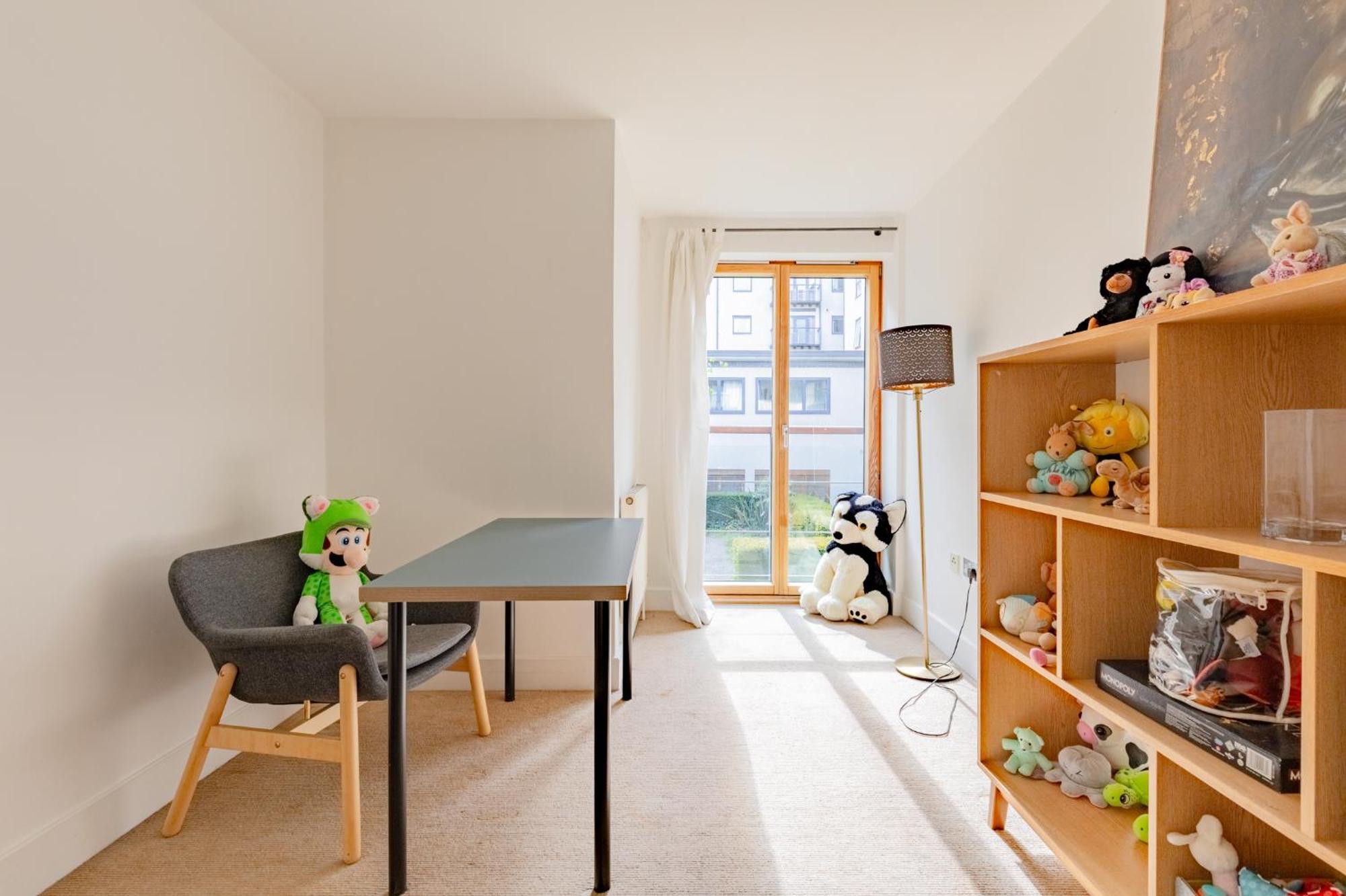 Stylish 1bd Flat In Gated Community Clapham