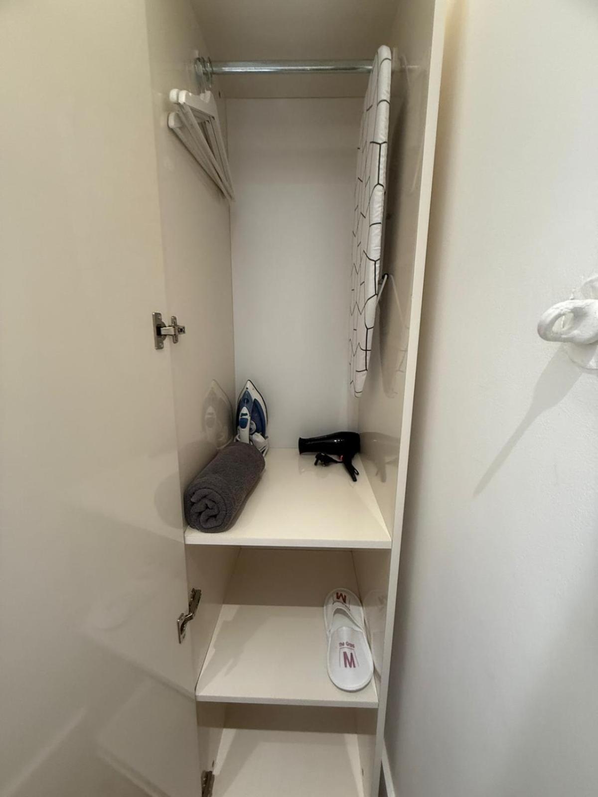 Guest house Maryland London