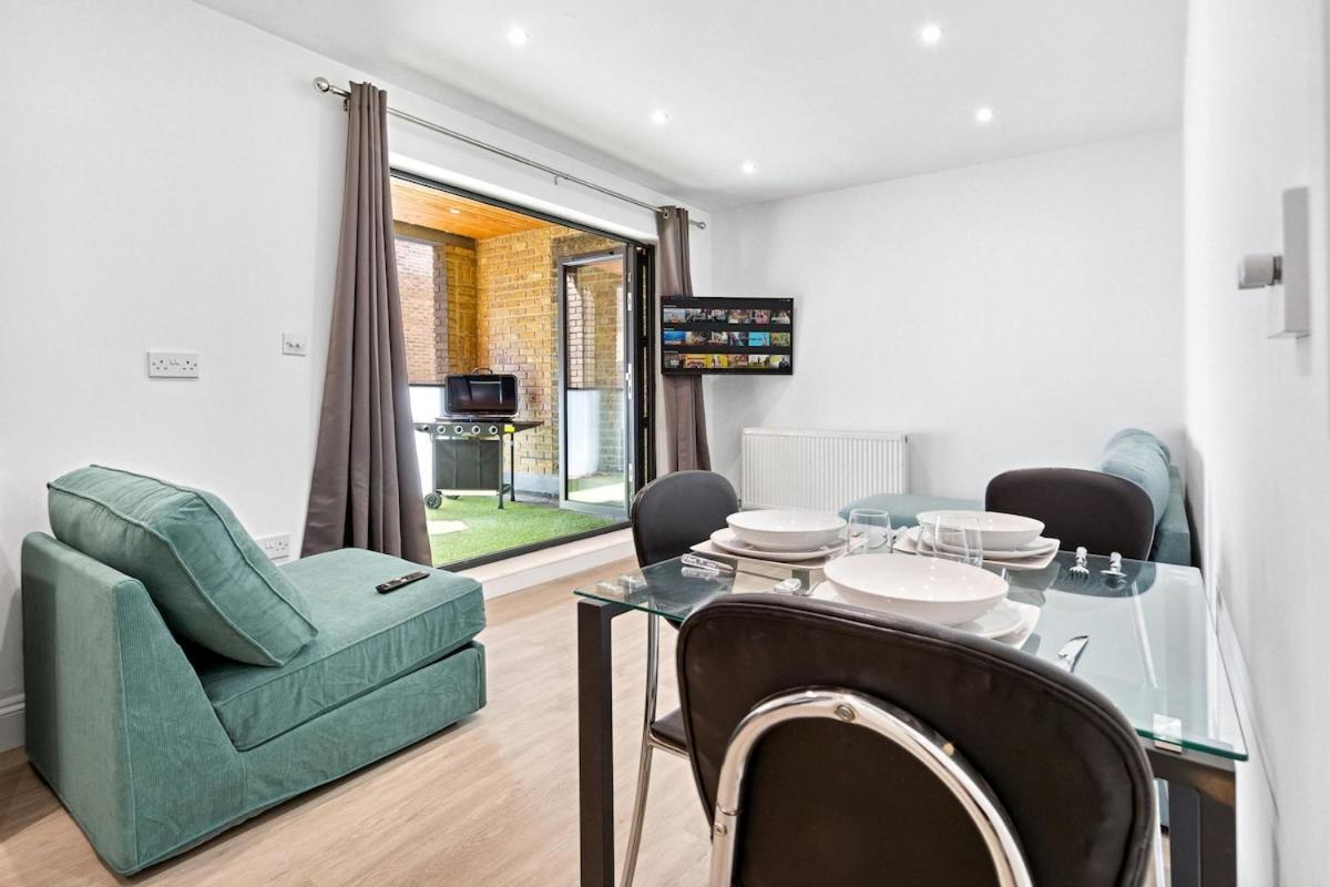 - Outdoor Terrace - Bbq - Firepit London