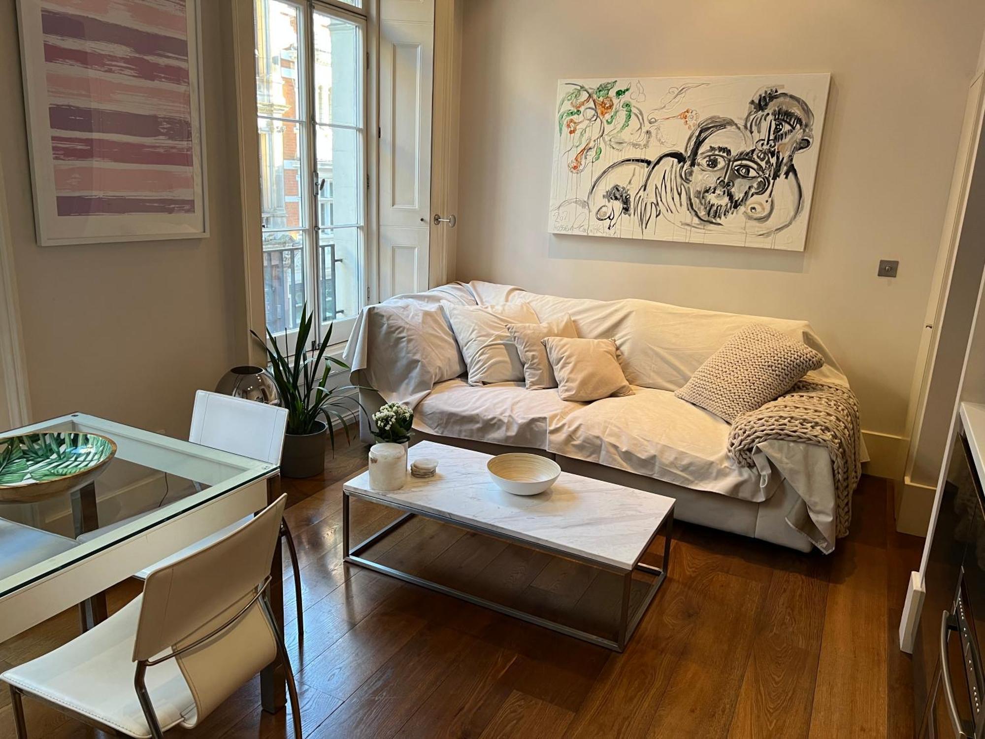 Mayfair Warm House *