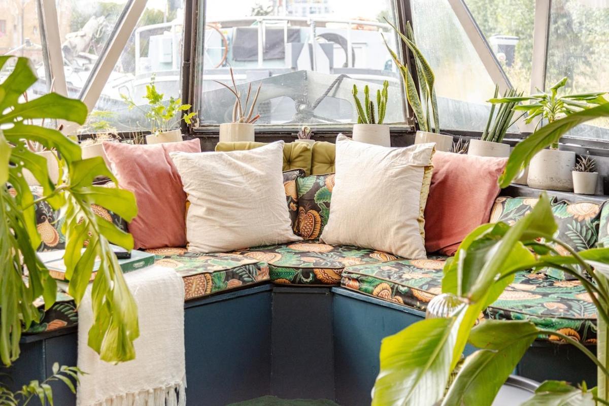 Botel The Floating Terrarium