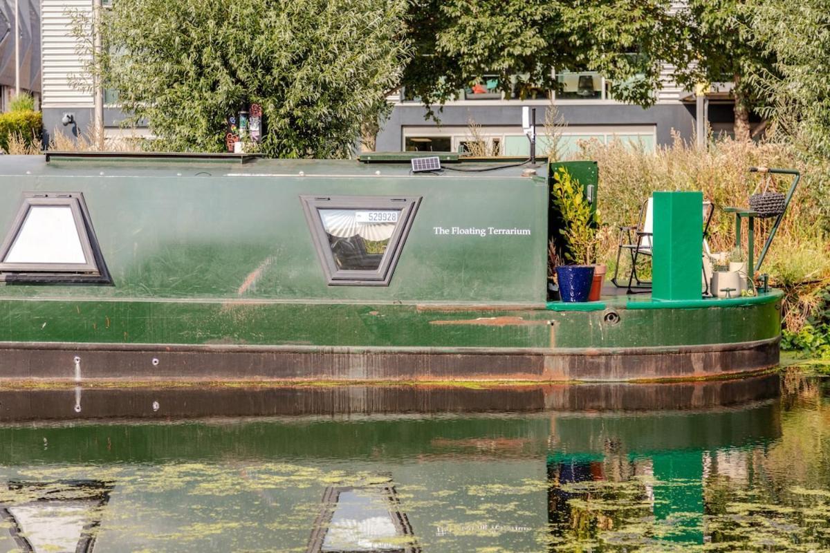 The Floating Terrarium
