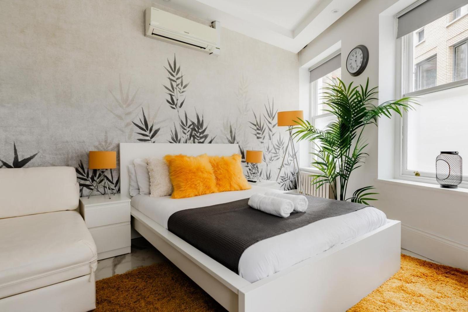 Apartment Regents Street's Superb Studios!