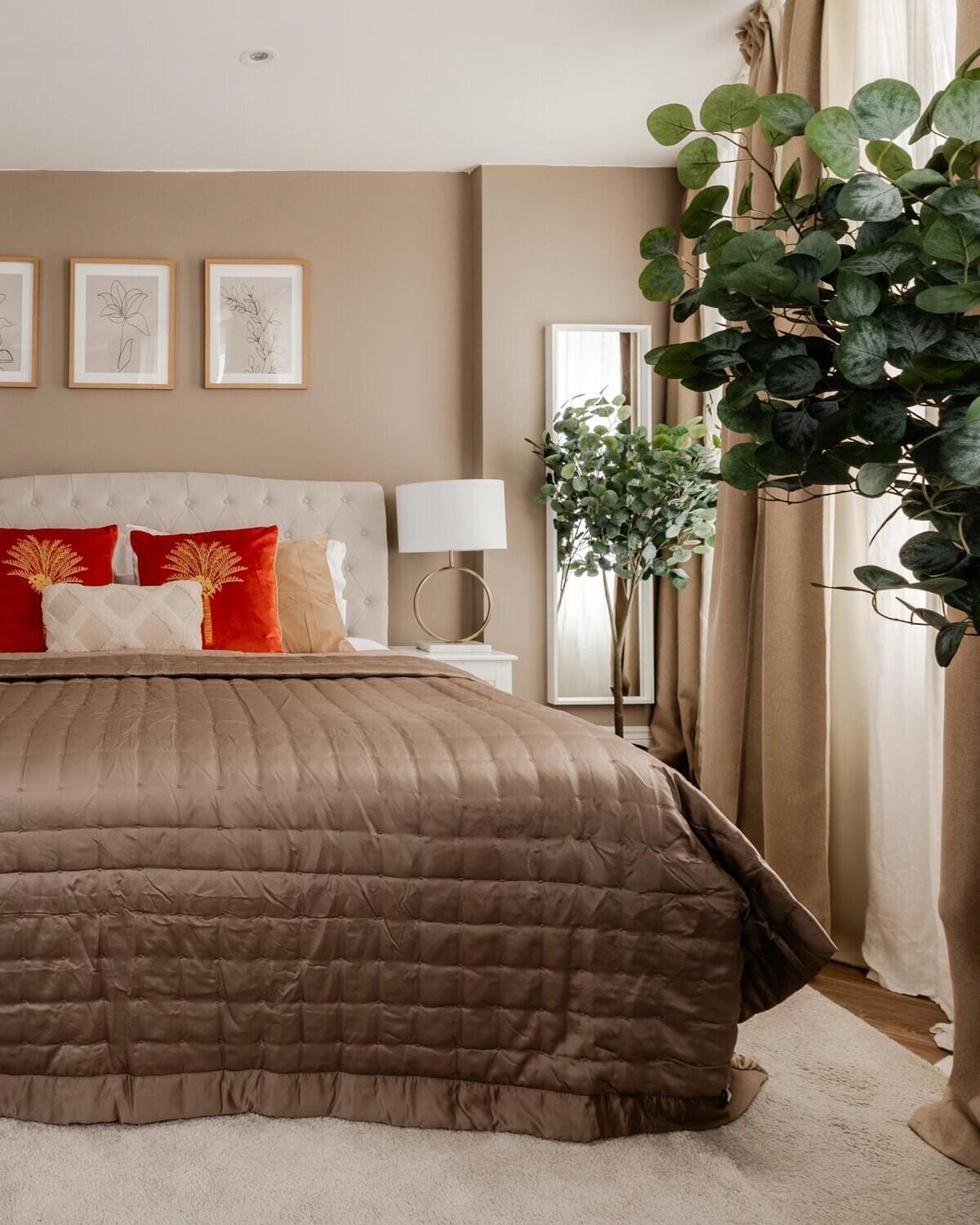 Apartment Regents Street's Superb Studios!