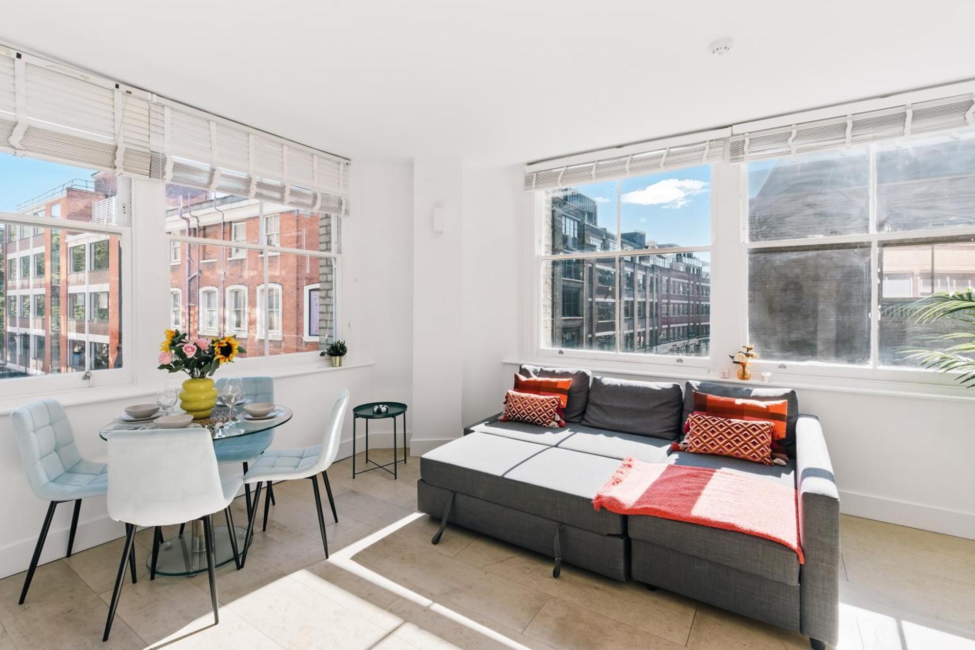Apartment Modern 2br With Lift Access Prime Location