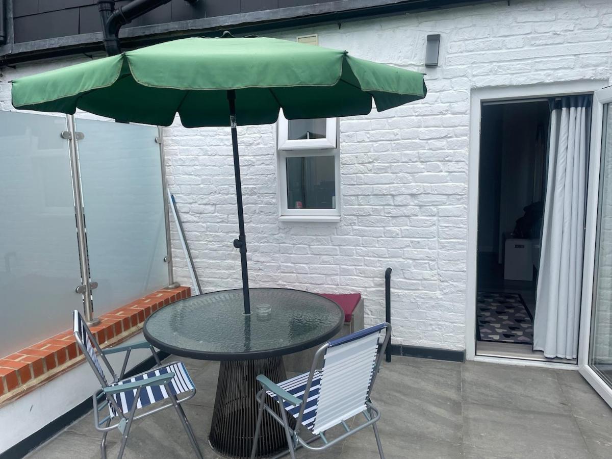 Appartement Elegant Terrace Flat C