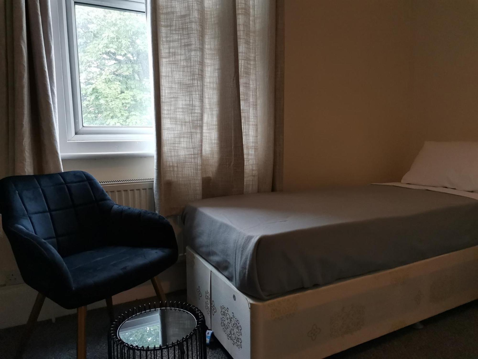 Ax 1 Bed & Breakfast