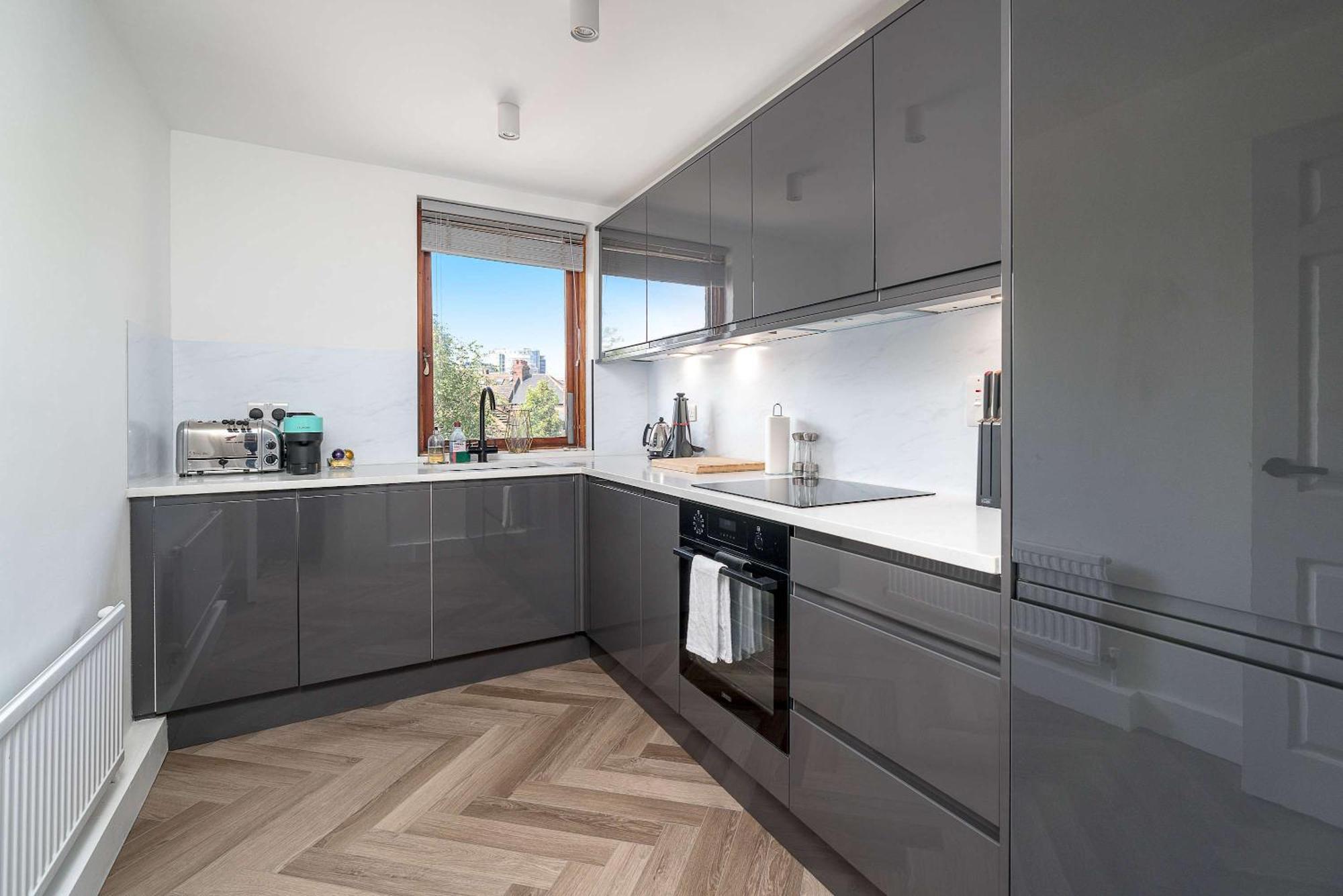 Apartment Joivy Modern And Elegant 2-bedrooms