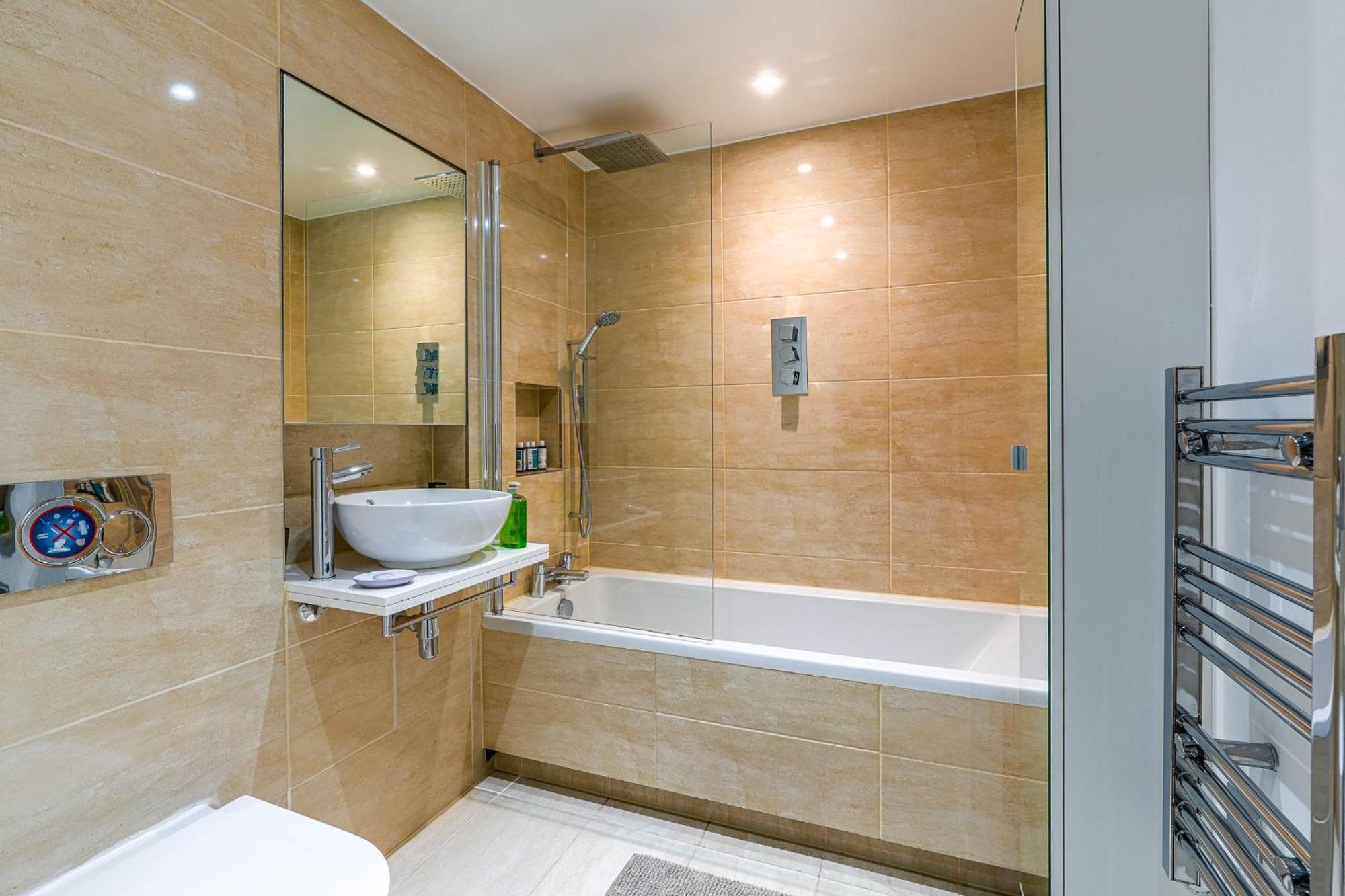 Peaceful 1br In Ariana * London
