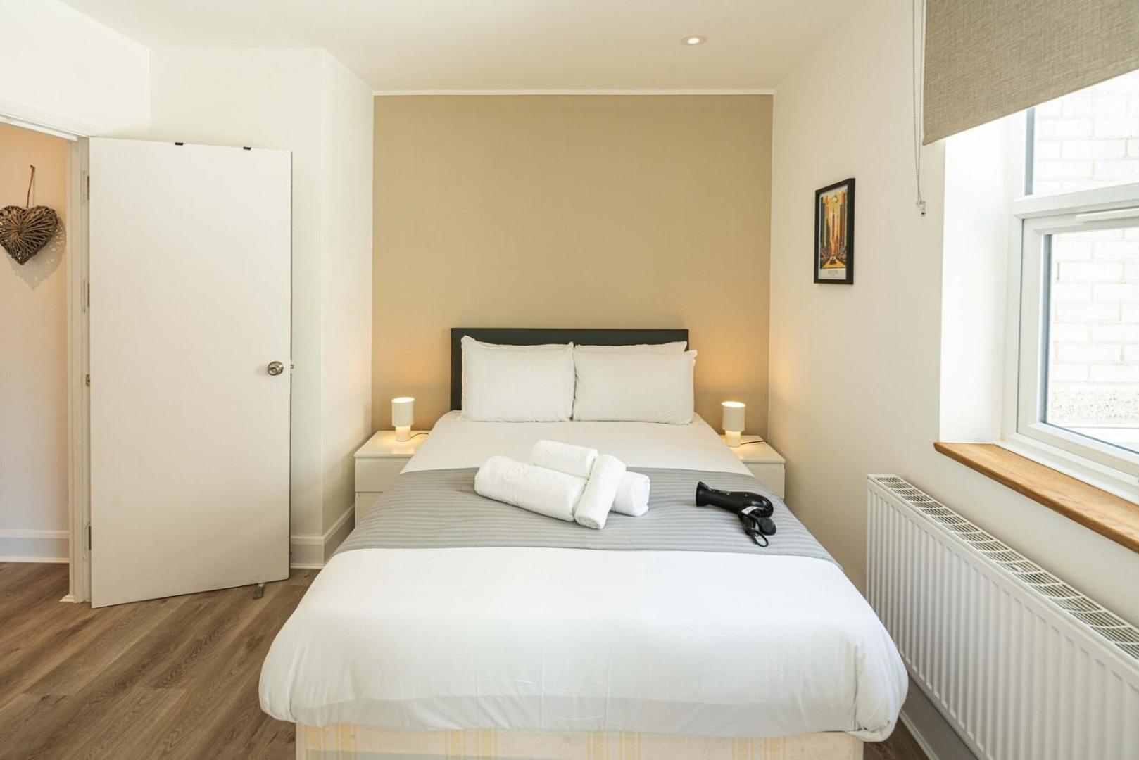 Modern 2br Flat In Soho Apartment *