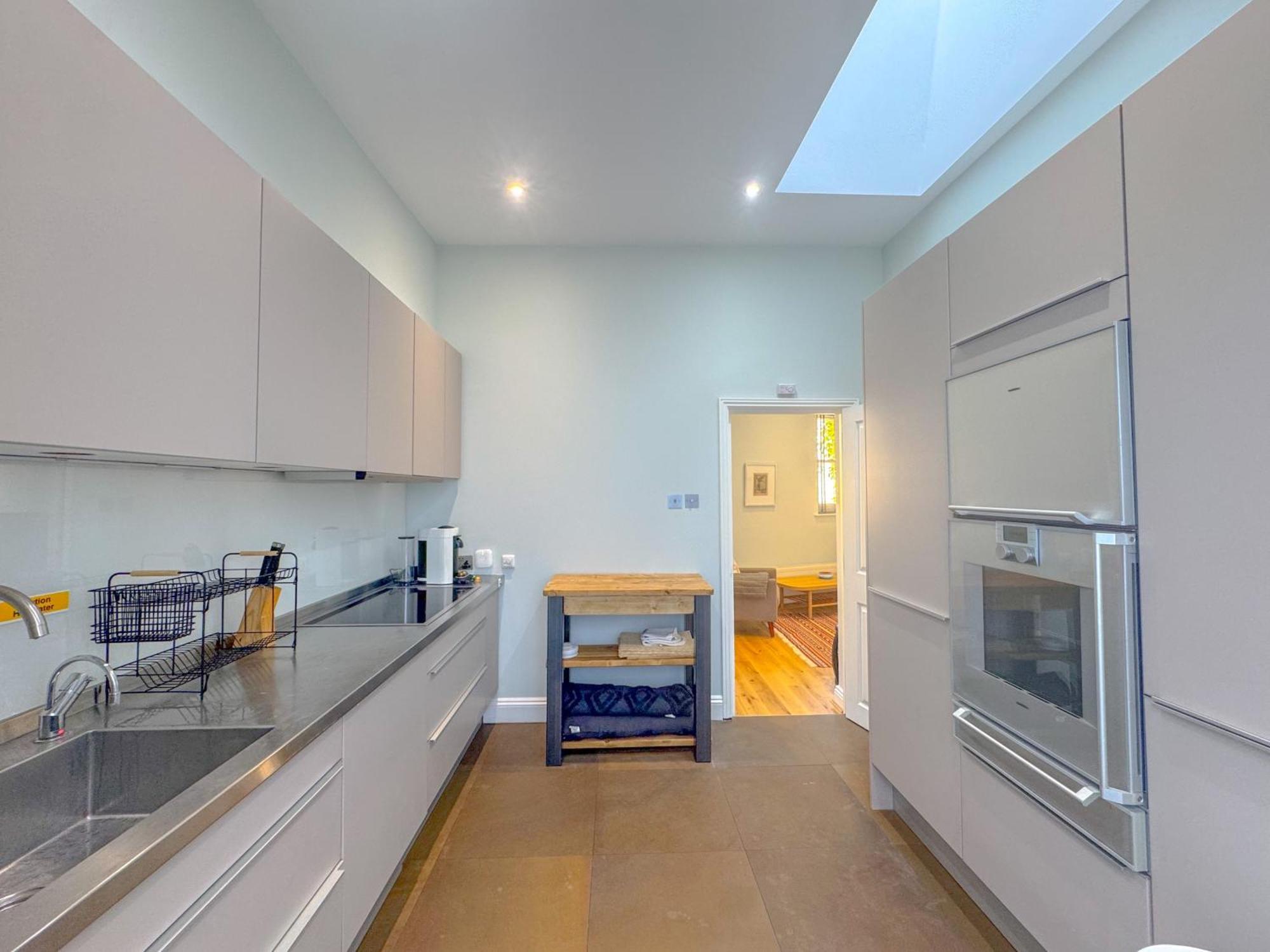 Boutique Townhouse In Fitzrovia Pass The Keys