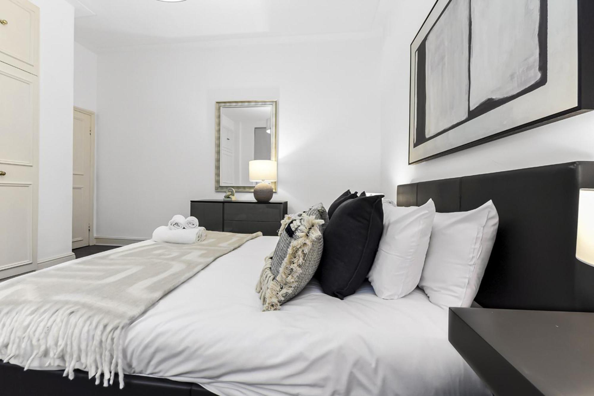 2 Bed Apartment- Mayfair 1 Londres