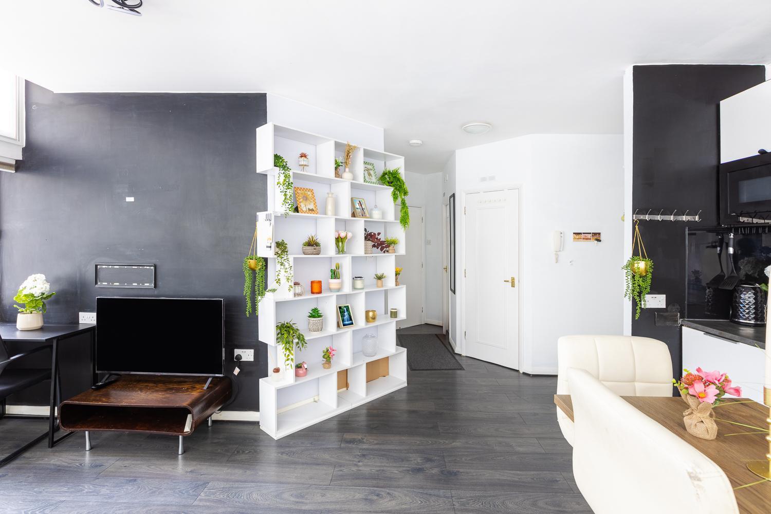 Ldn 2bd Near Bridge Apartment *