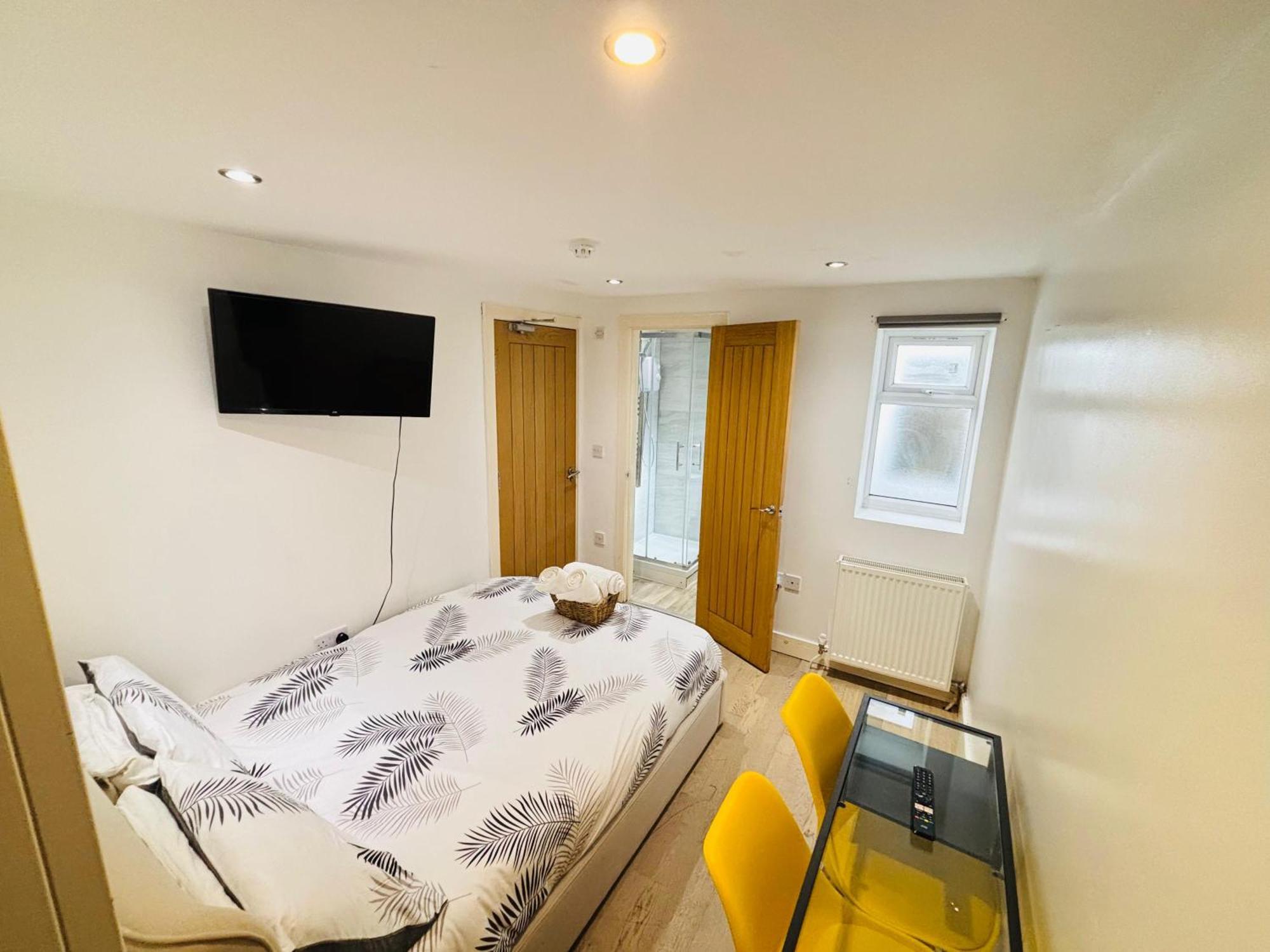 Guest house Stratford Nest *