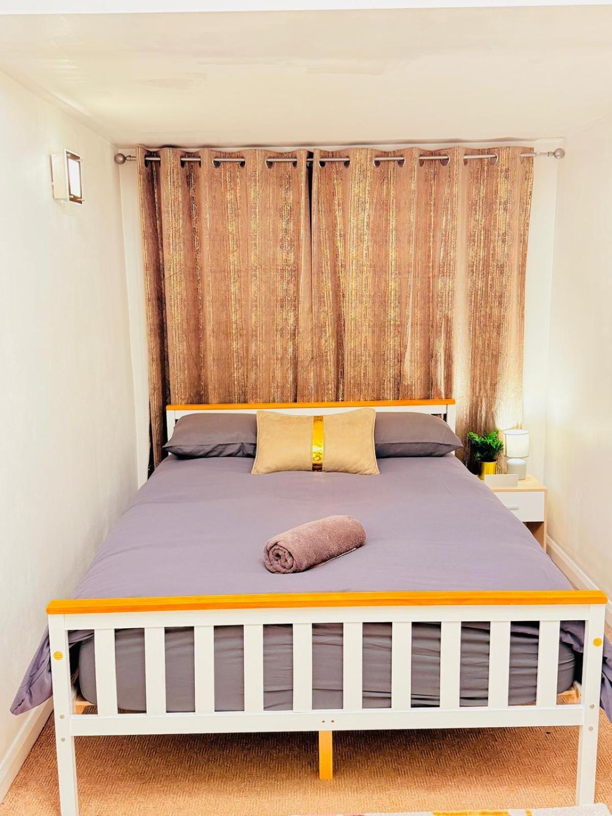 Maryland Guest house London