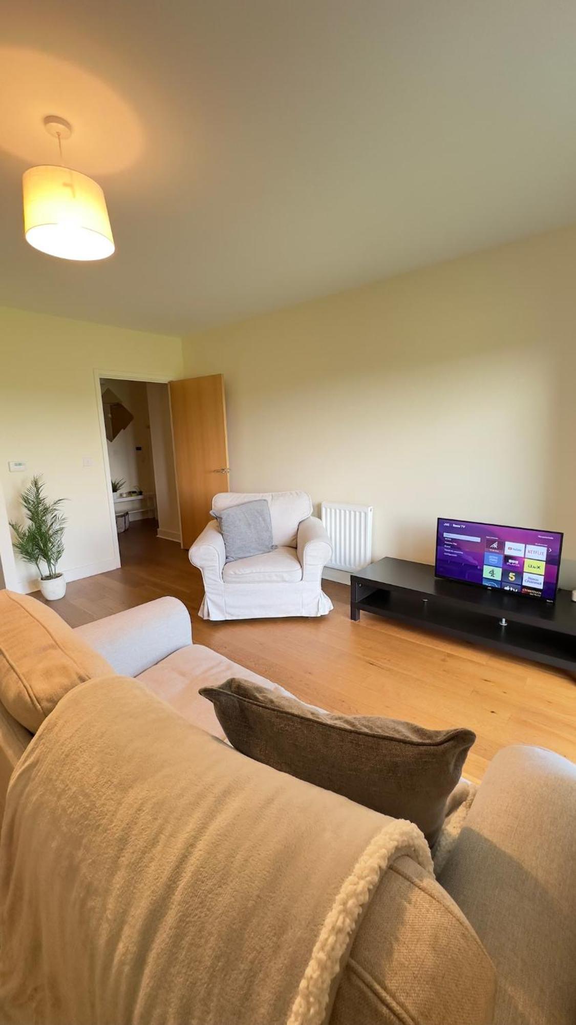 2 Bed Near Brent Cross Apartment