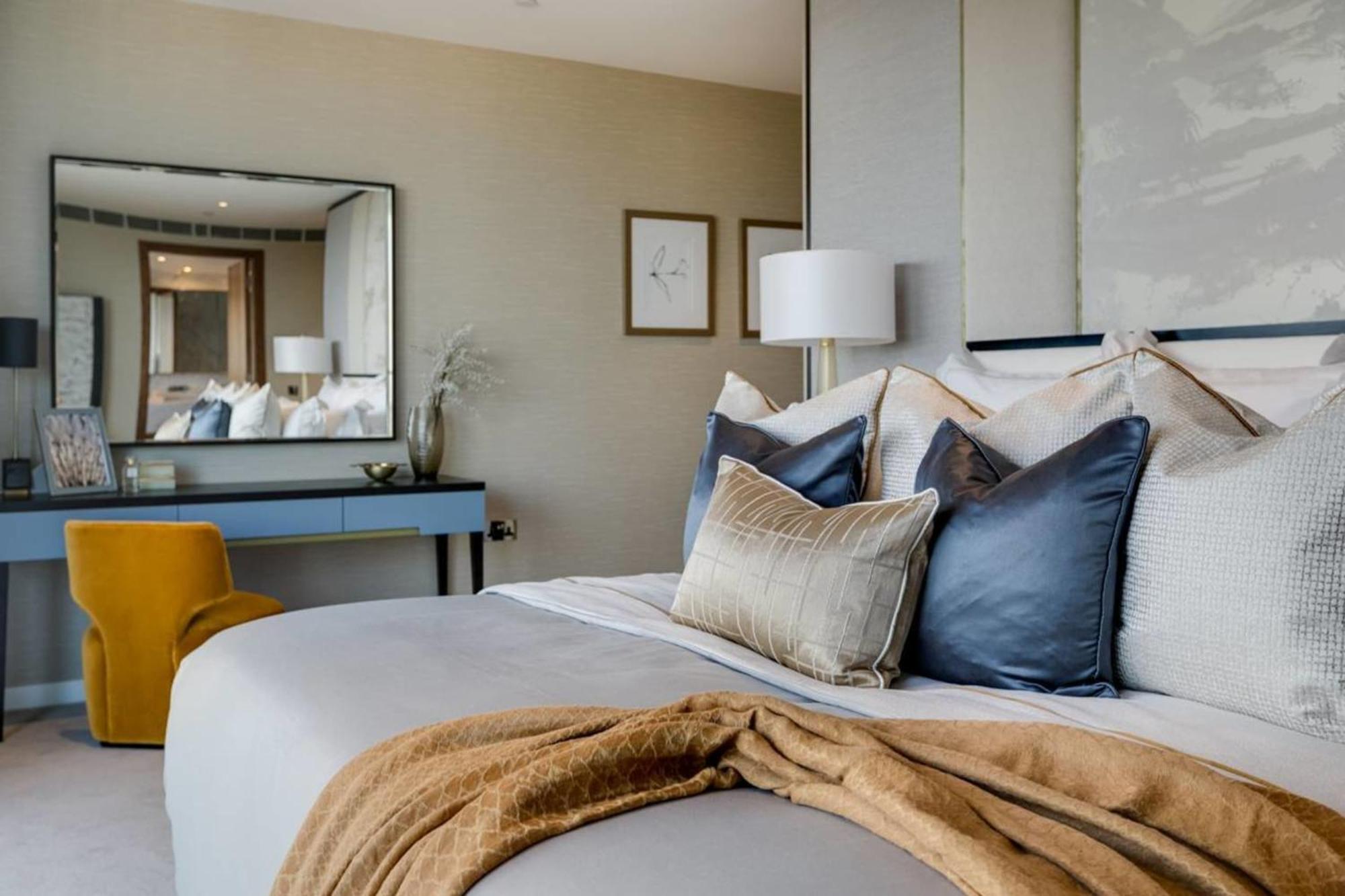 Apartment Prime Chelsea Waterfront Three Bedroom